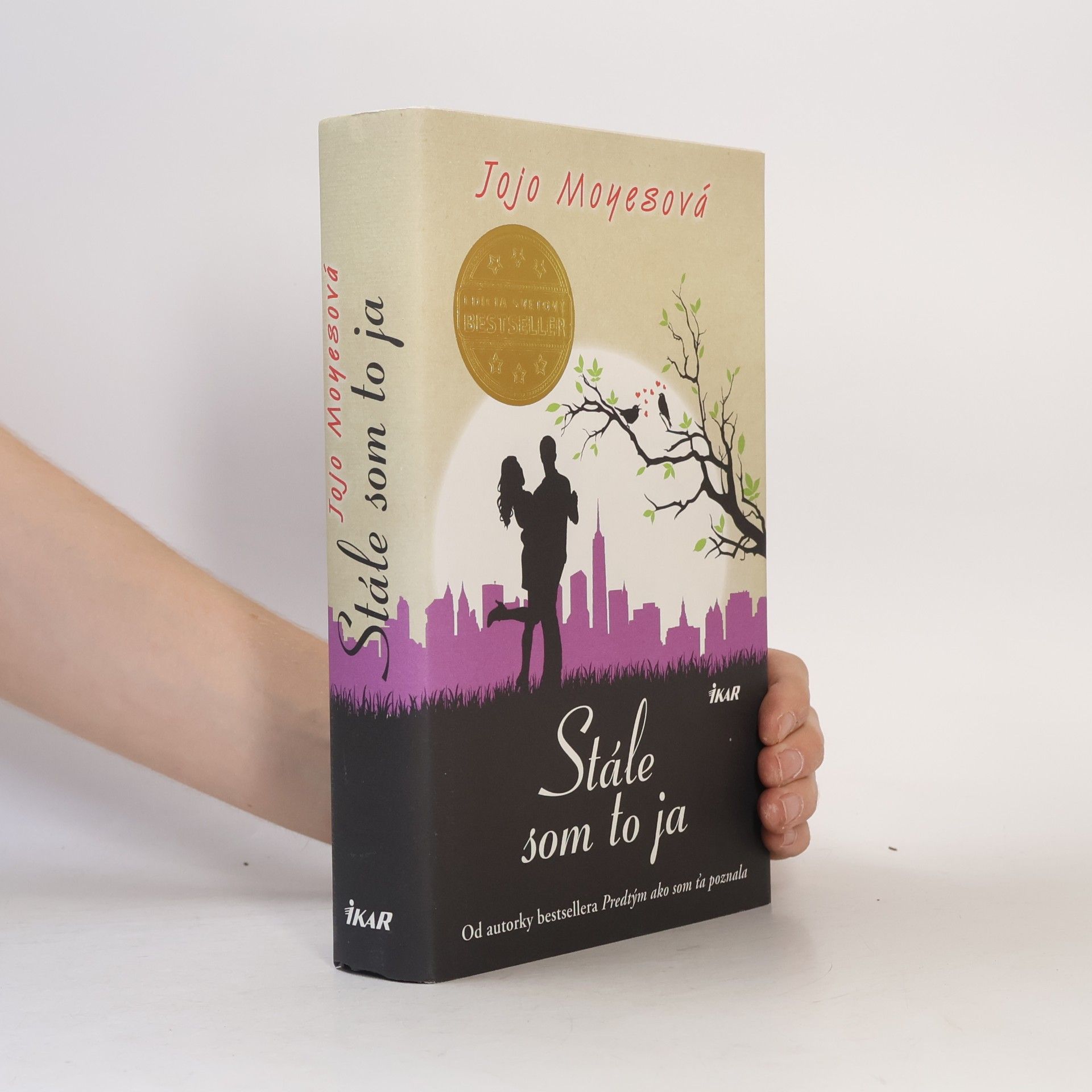 Jojo Moyes Stále som to ja