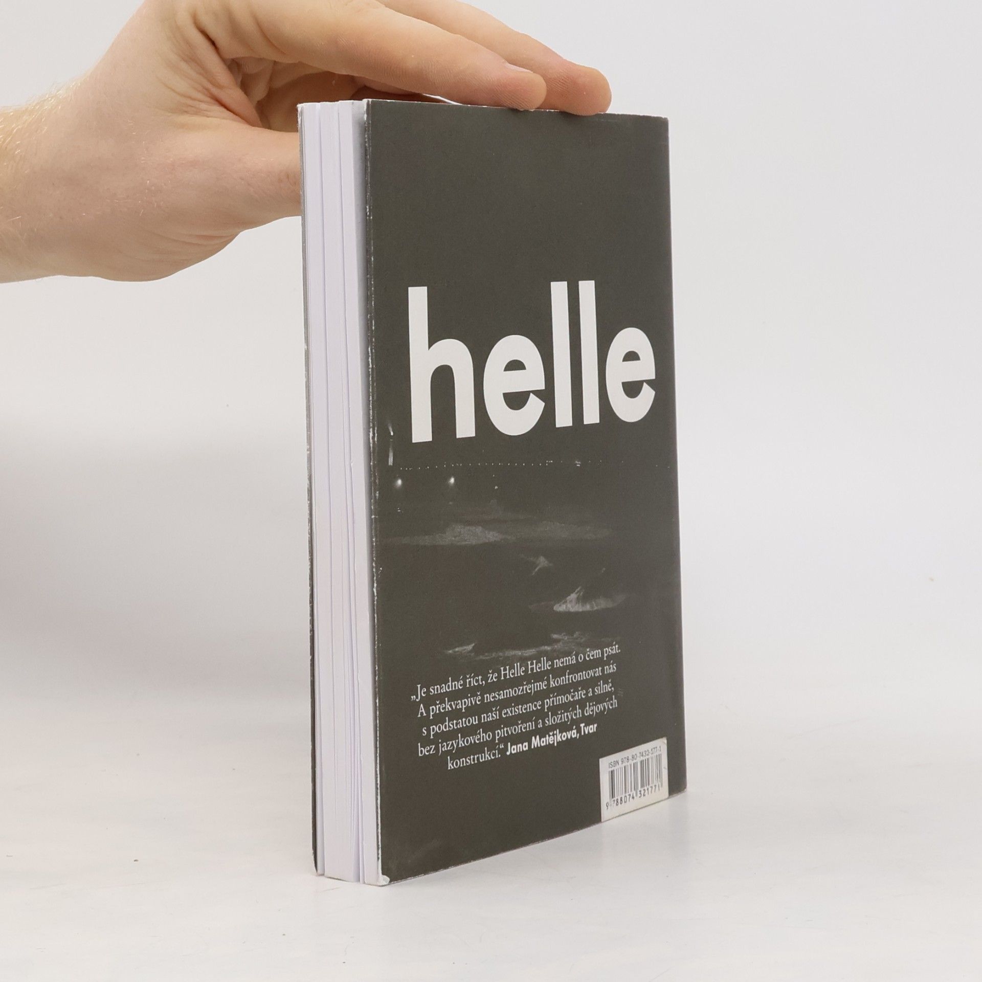 Helle Helle Na dně