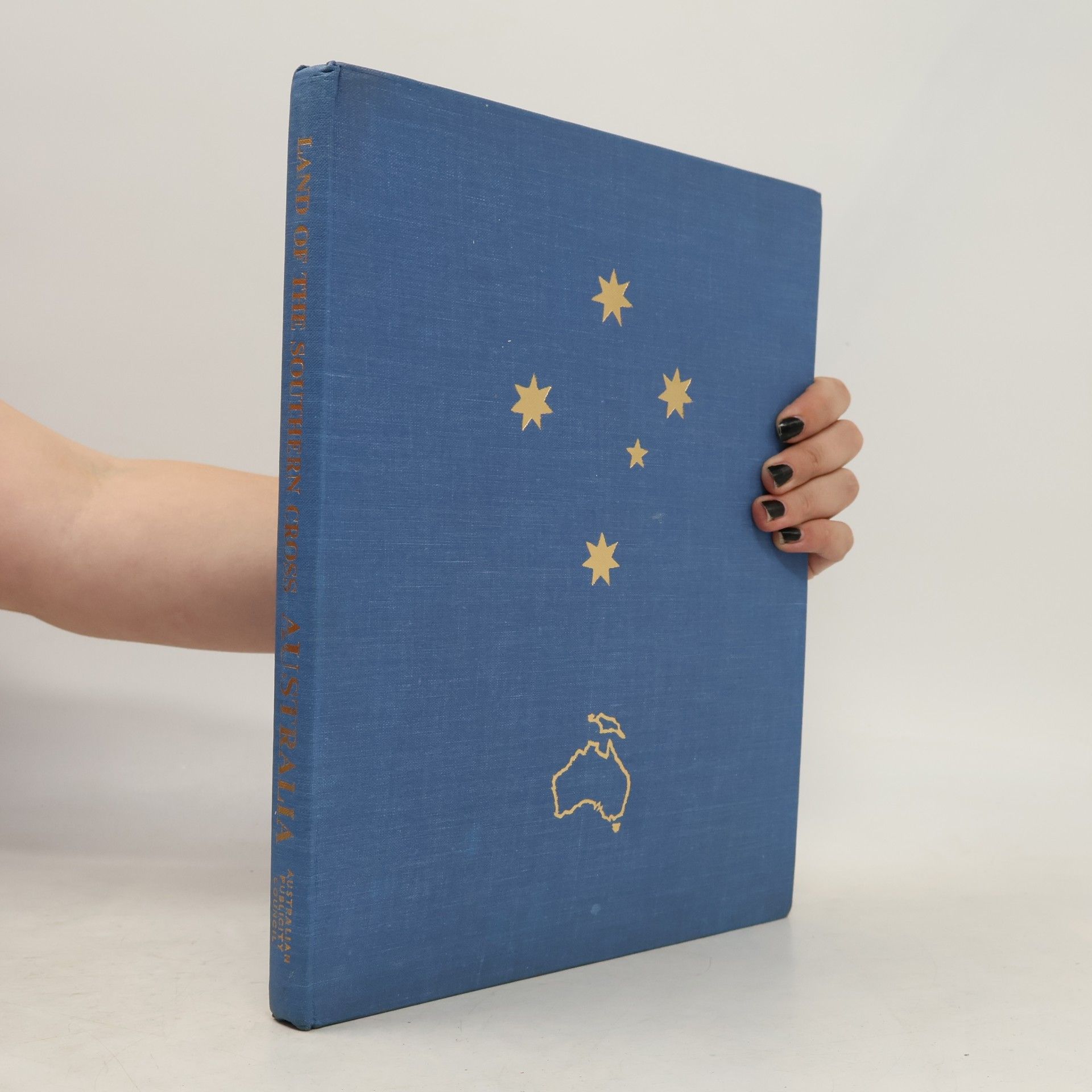Various authors Land Of The Southern Cross Australia