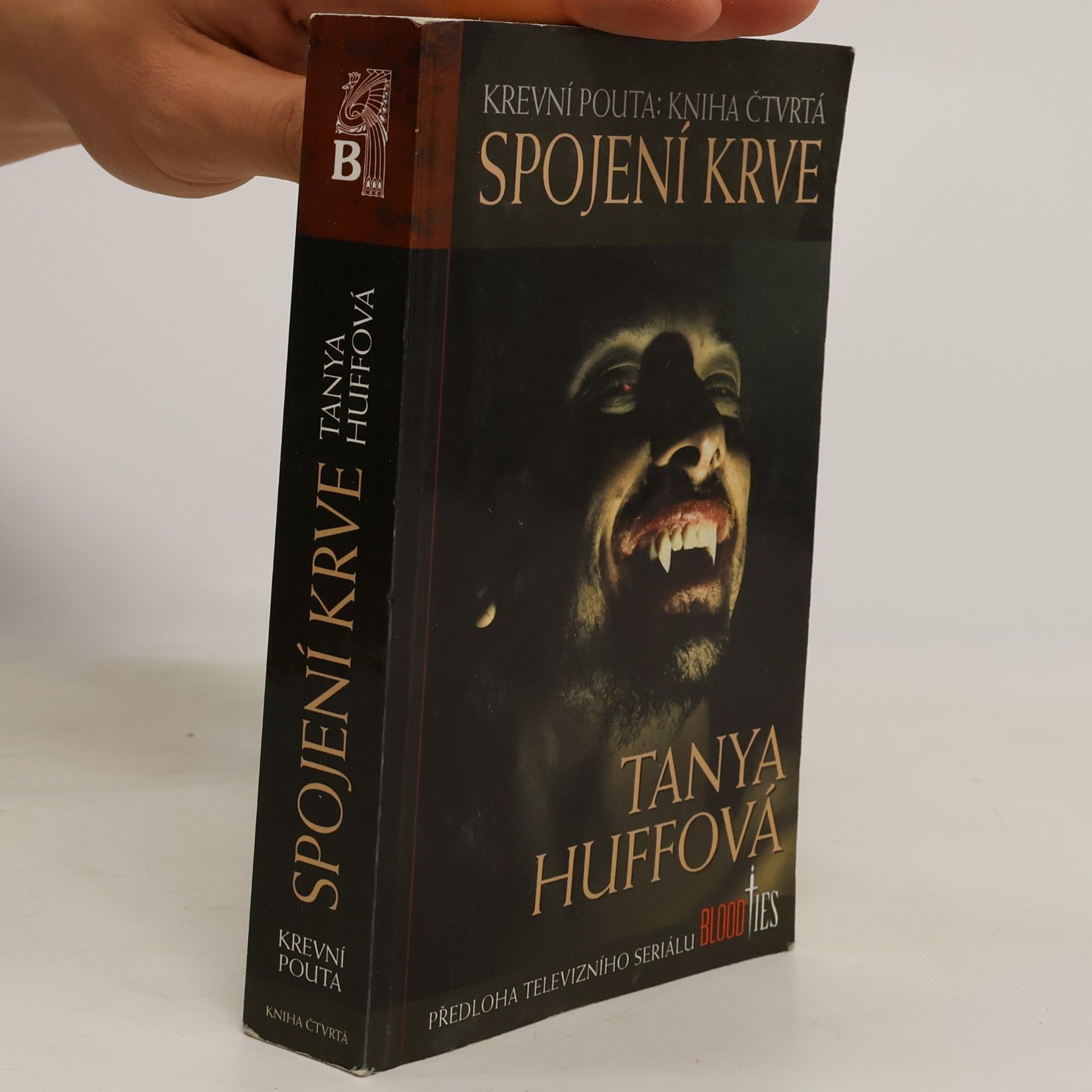 Tanya Sue Huff Krevní pouta. Kniha čtvrtá, Spojení krve