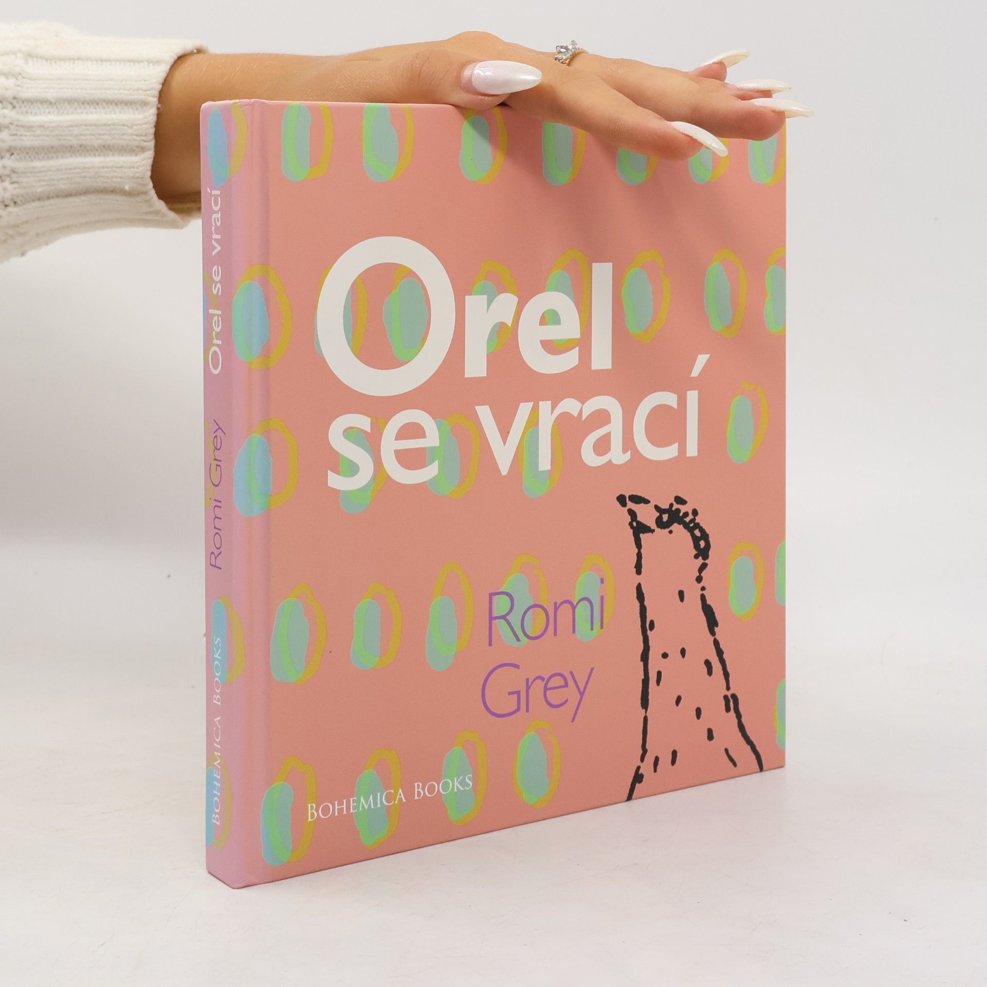 Romi Grey Orel se vrací
