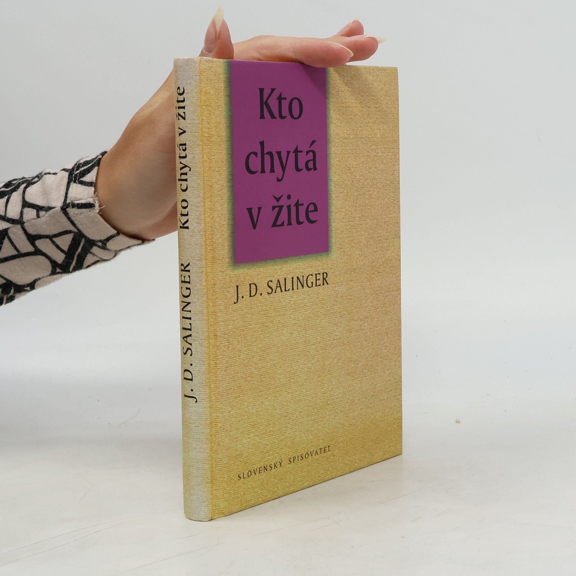 J. D. Salinger Kto chytá v žite