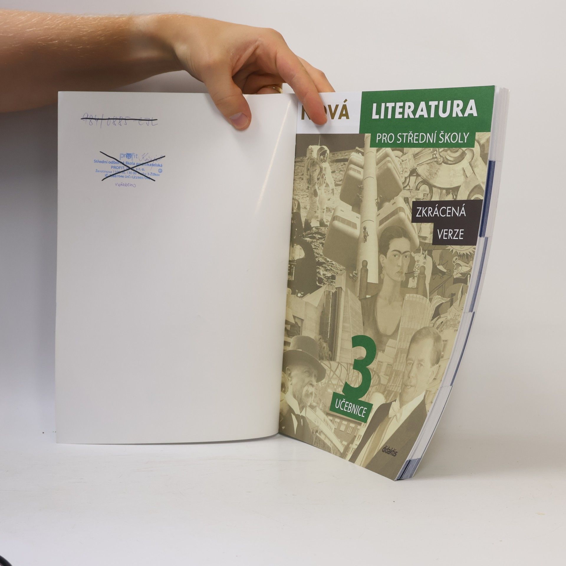 Erik Gilk Nová literatura 3 pro střední školy. Zkrácená verze