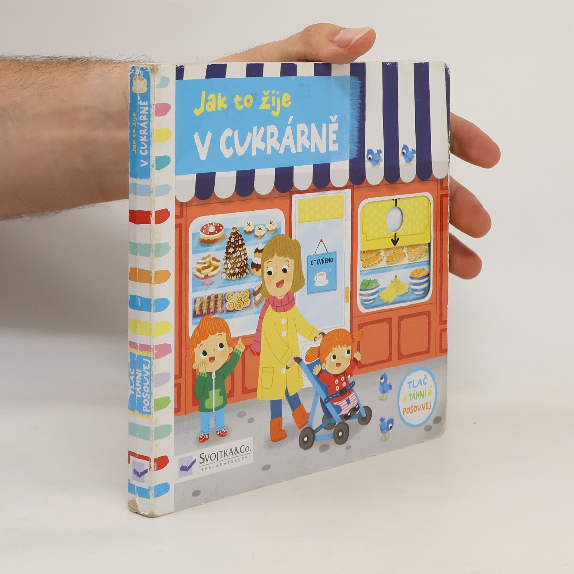 V cukrárně