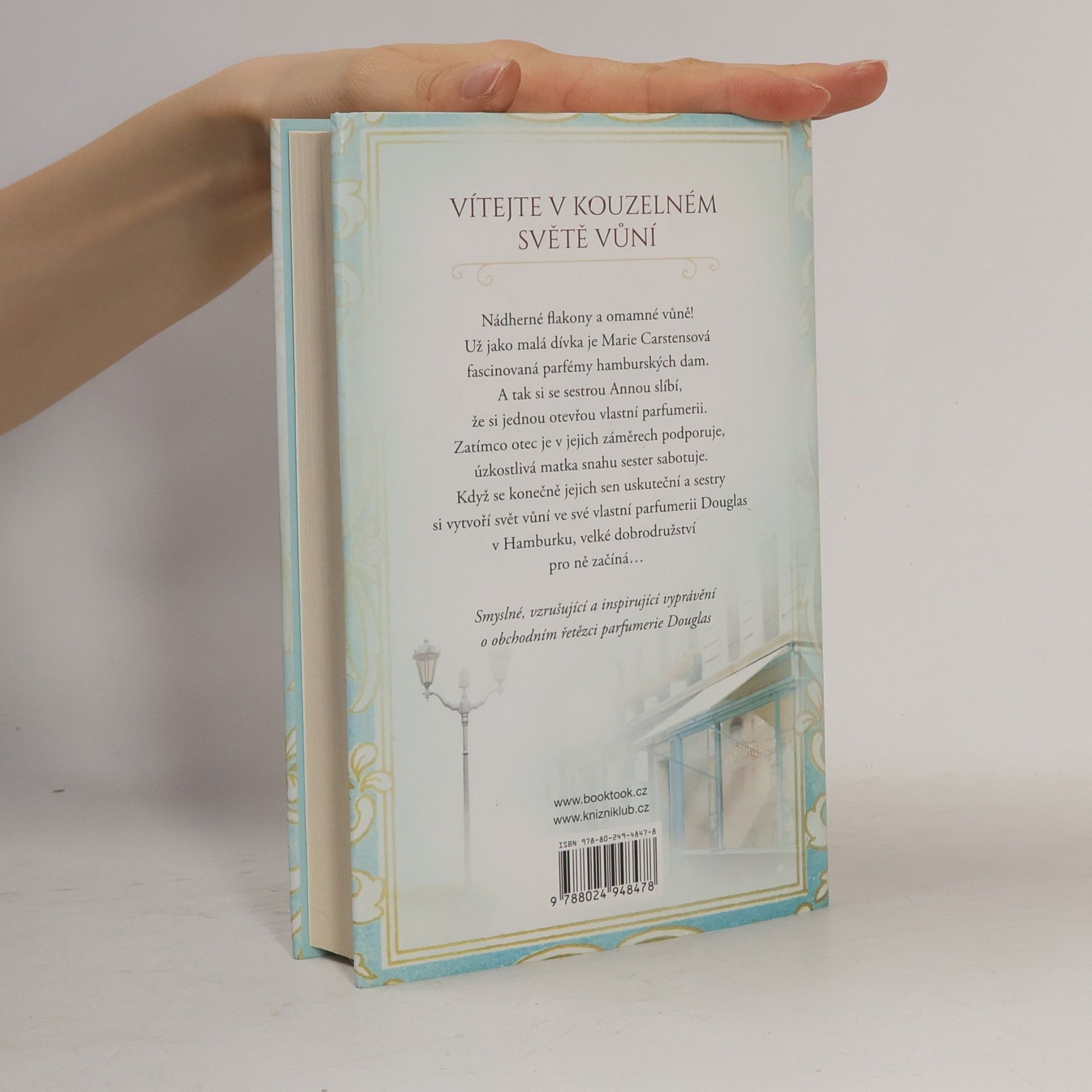 Charlotte Jacobi Parfumerie Douglas. Vznik rodinného impéria