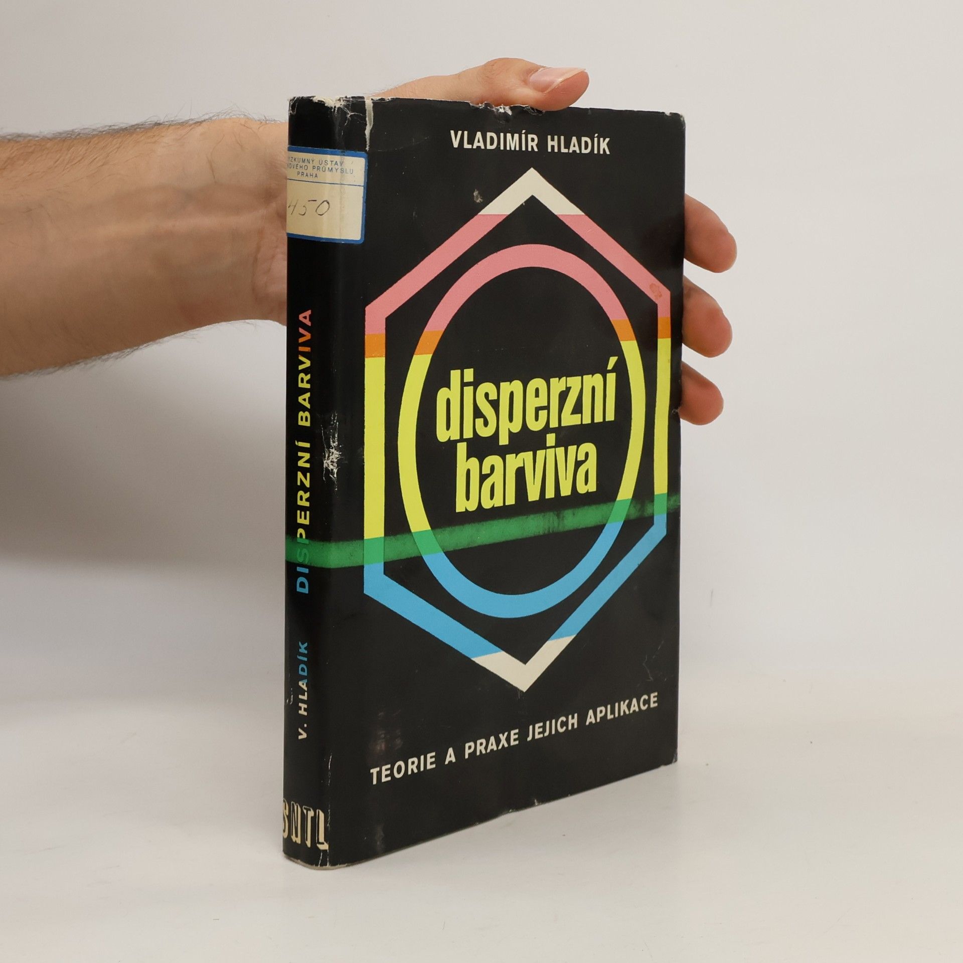 Disperzní barviva