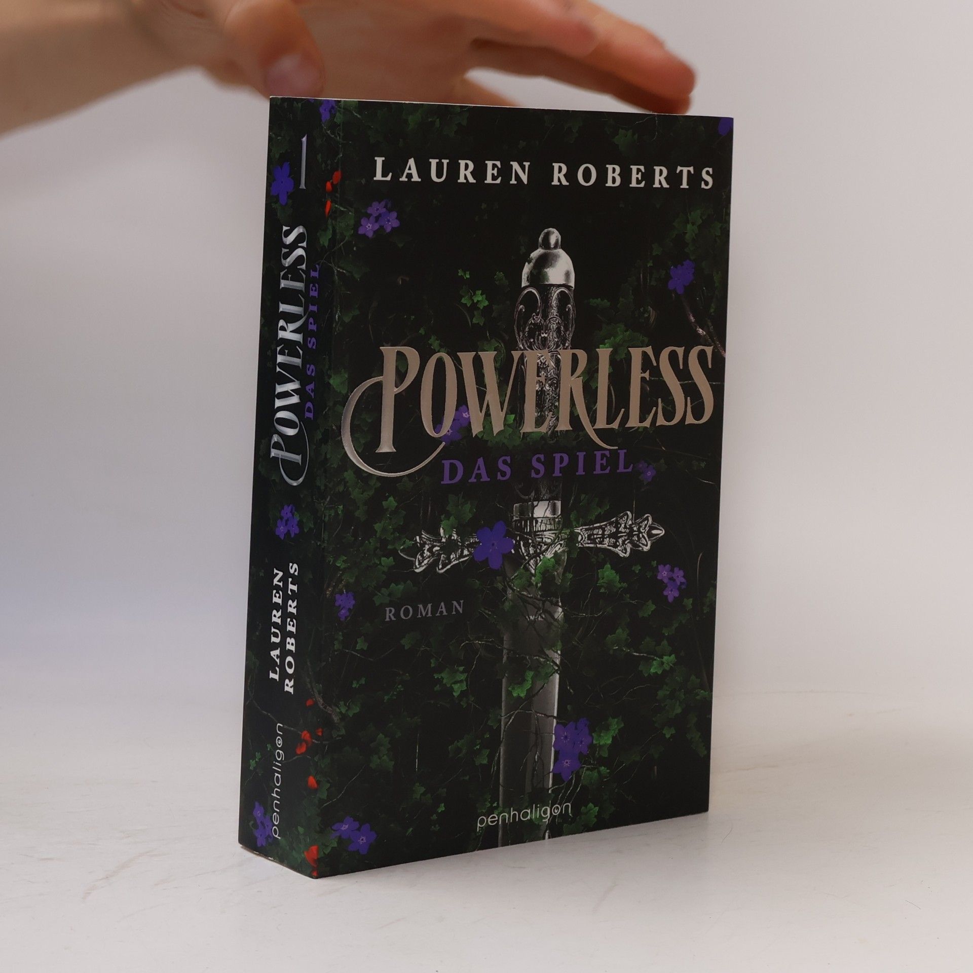 Lauren Roberts Powerless: Das Spiel