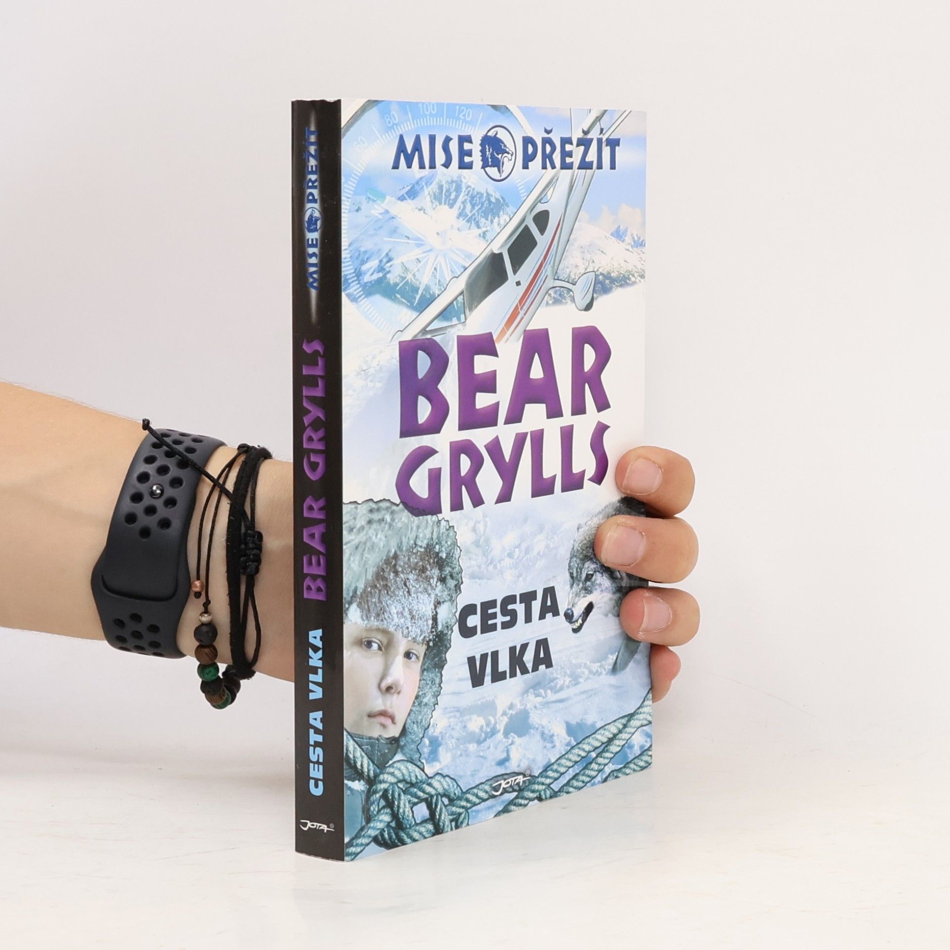 Bear Grylls Cesta vlka