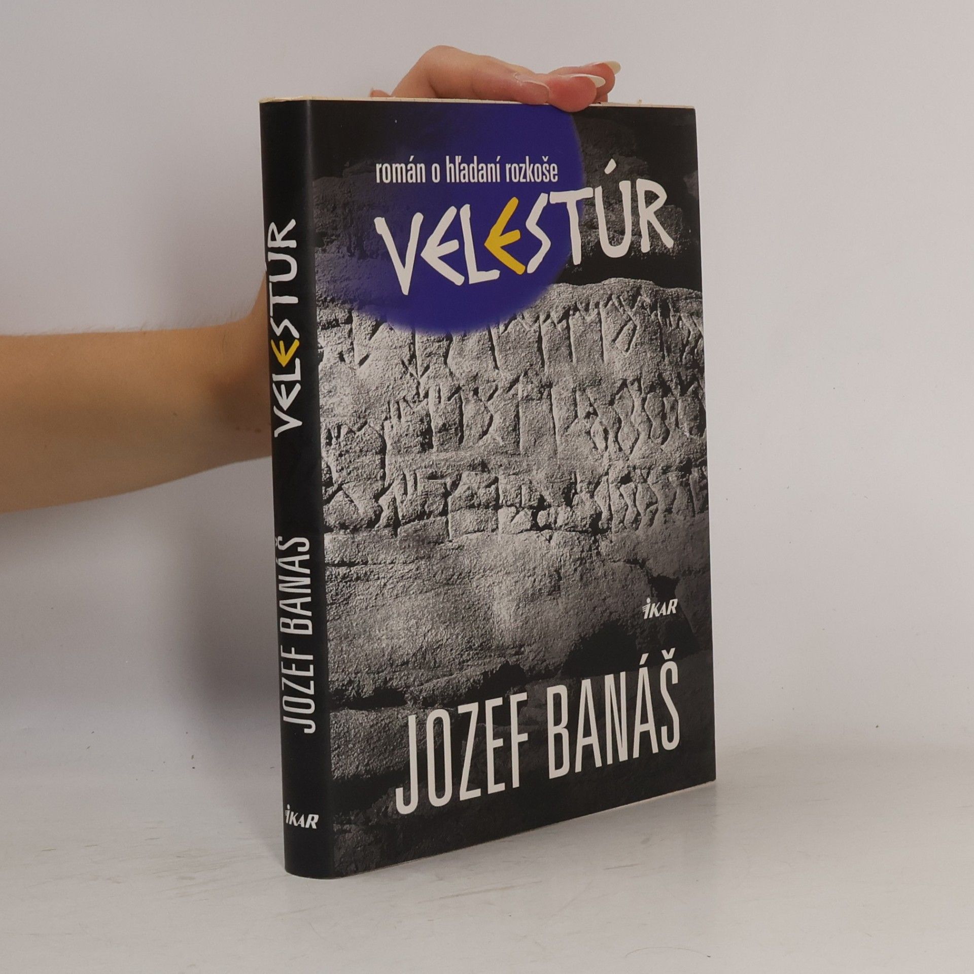 Velestúr