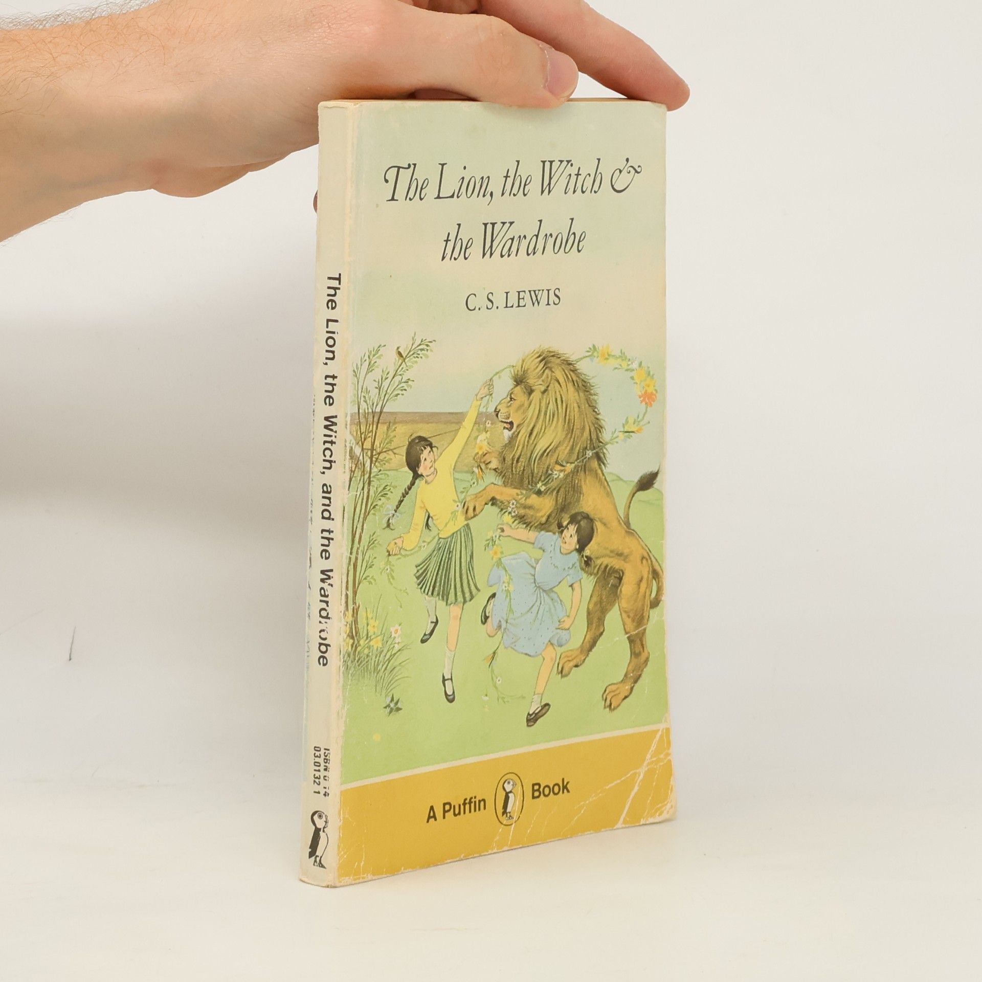 Clive Staples Lewis Puffin: The Lion, the Witch and the Wardrobe