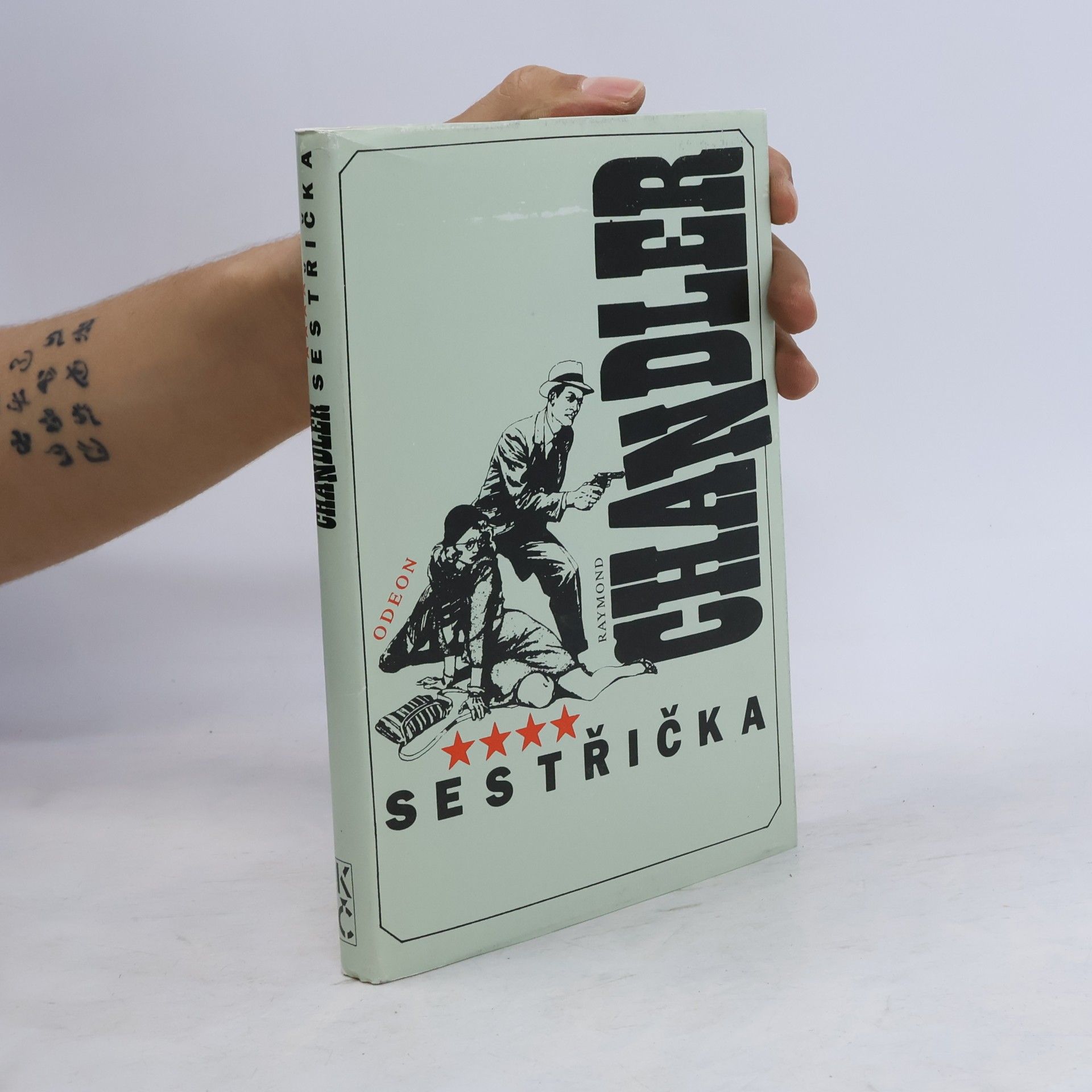Raymond Chandler Sestřička