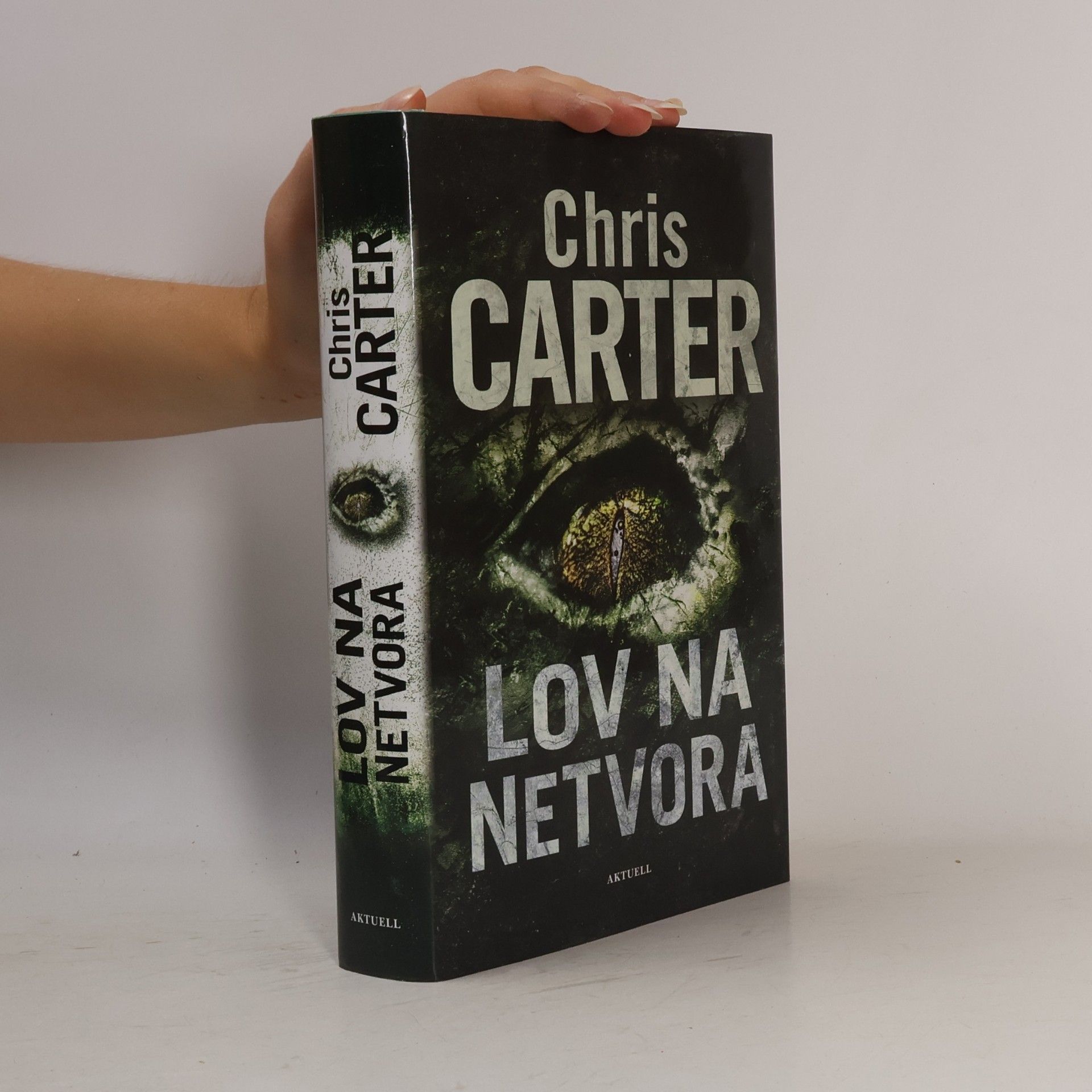Chris Carter Lov na netvora