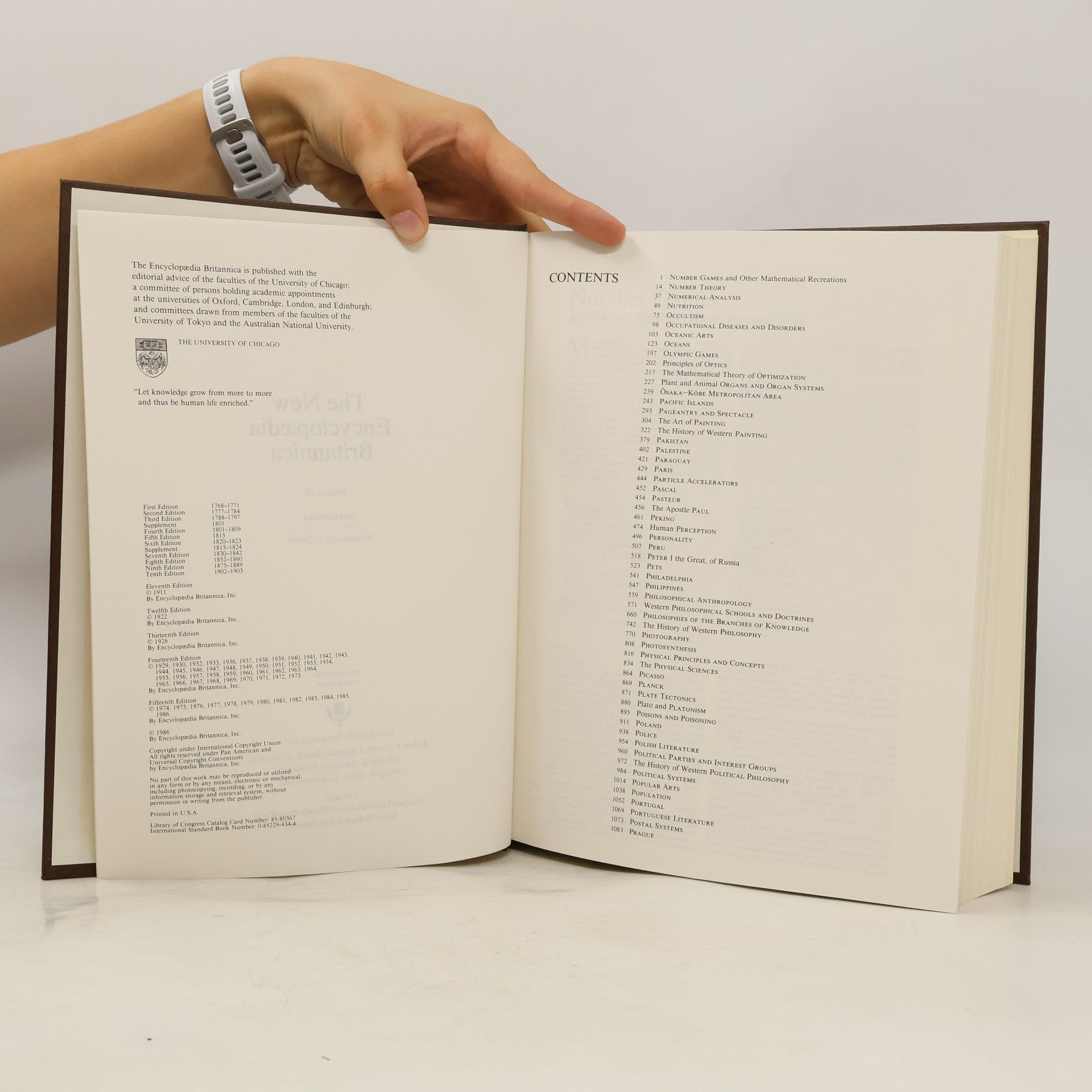 kolektiv The New Encyclopædia Britannica 25