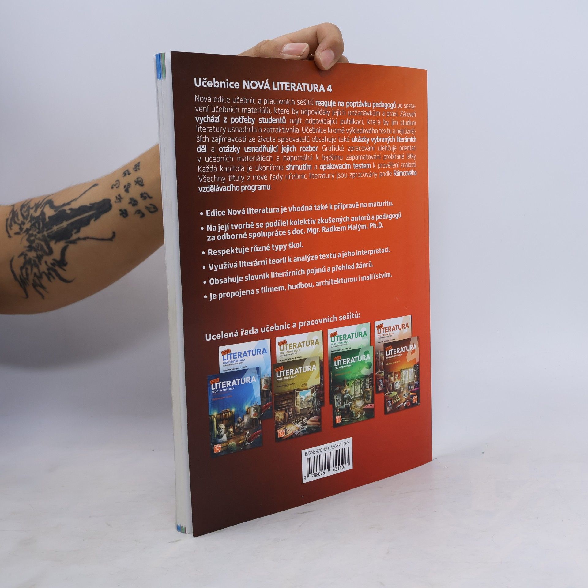 kolektiv Nová literatura pro střední školy s ukázkami literálních děl. Učebnice pro 4.ročník