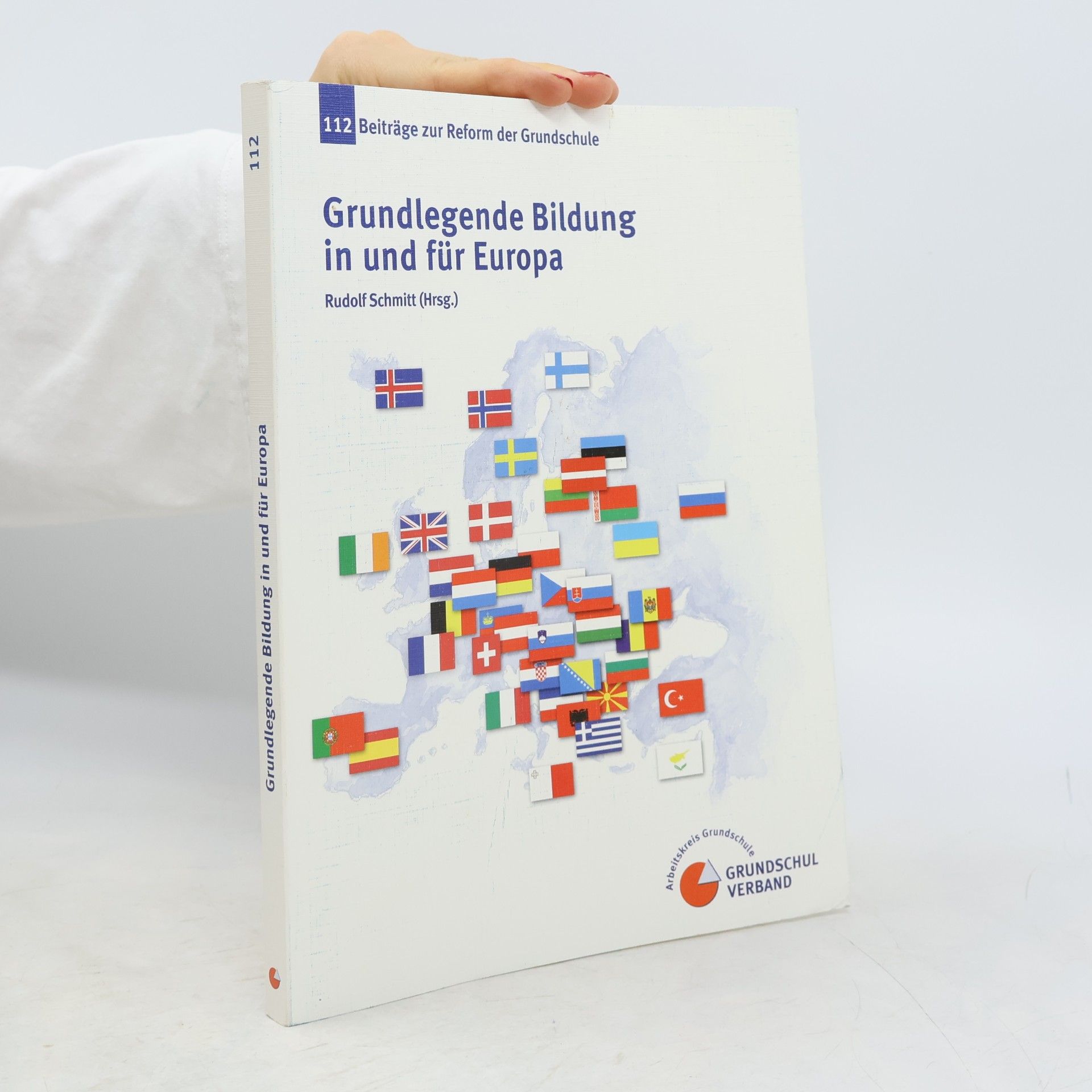 Grundlegende Bildung in und für Europa