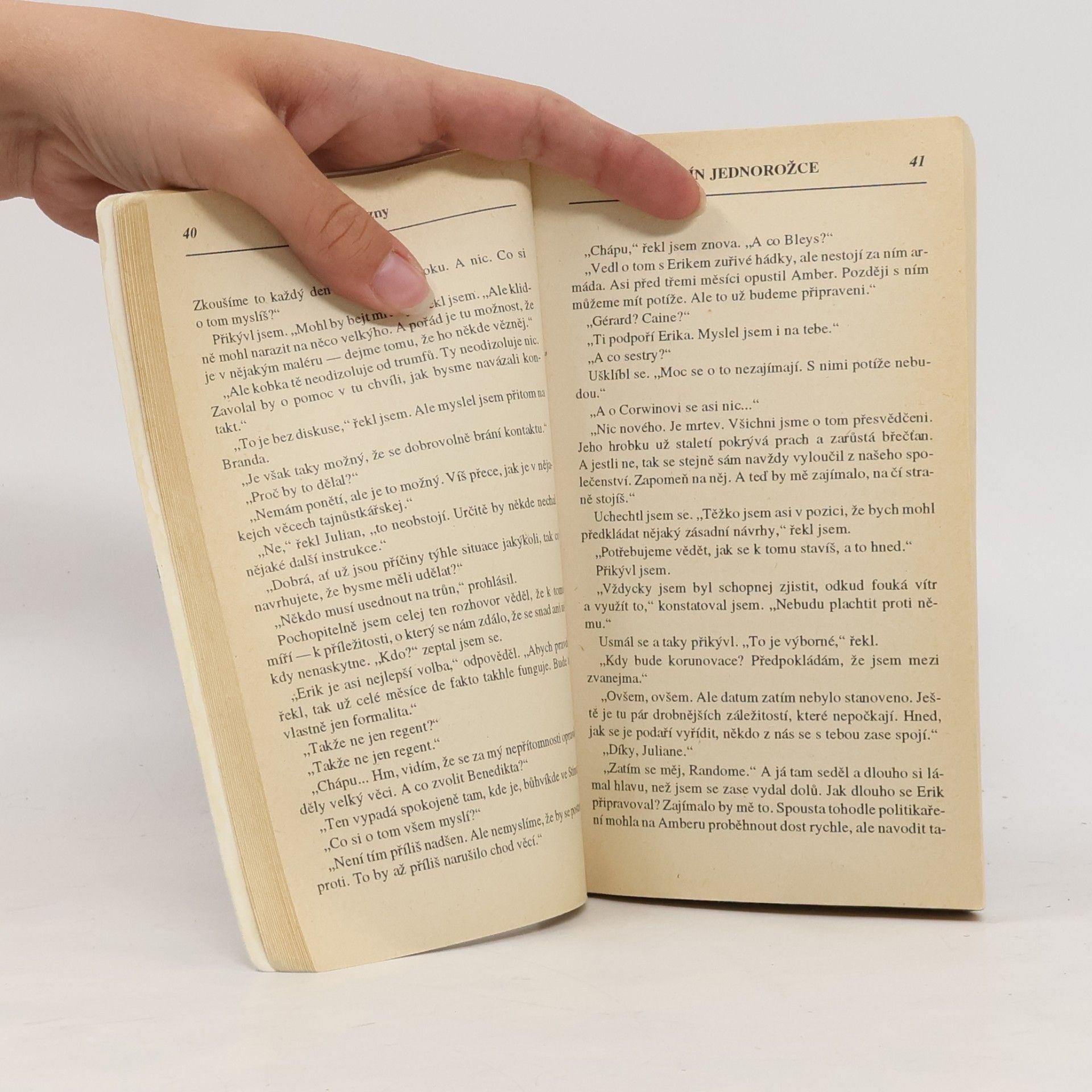 Roger Zelazny Tajemný Amber 2. Stín jednorožce