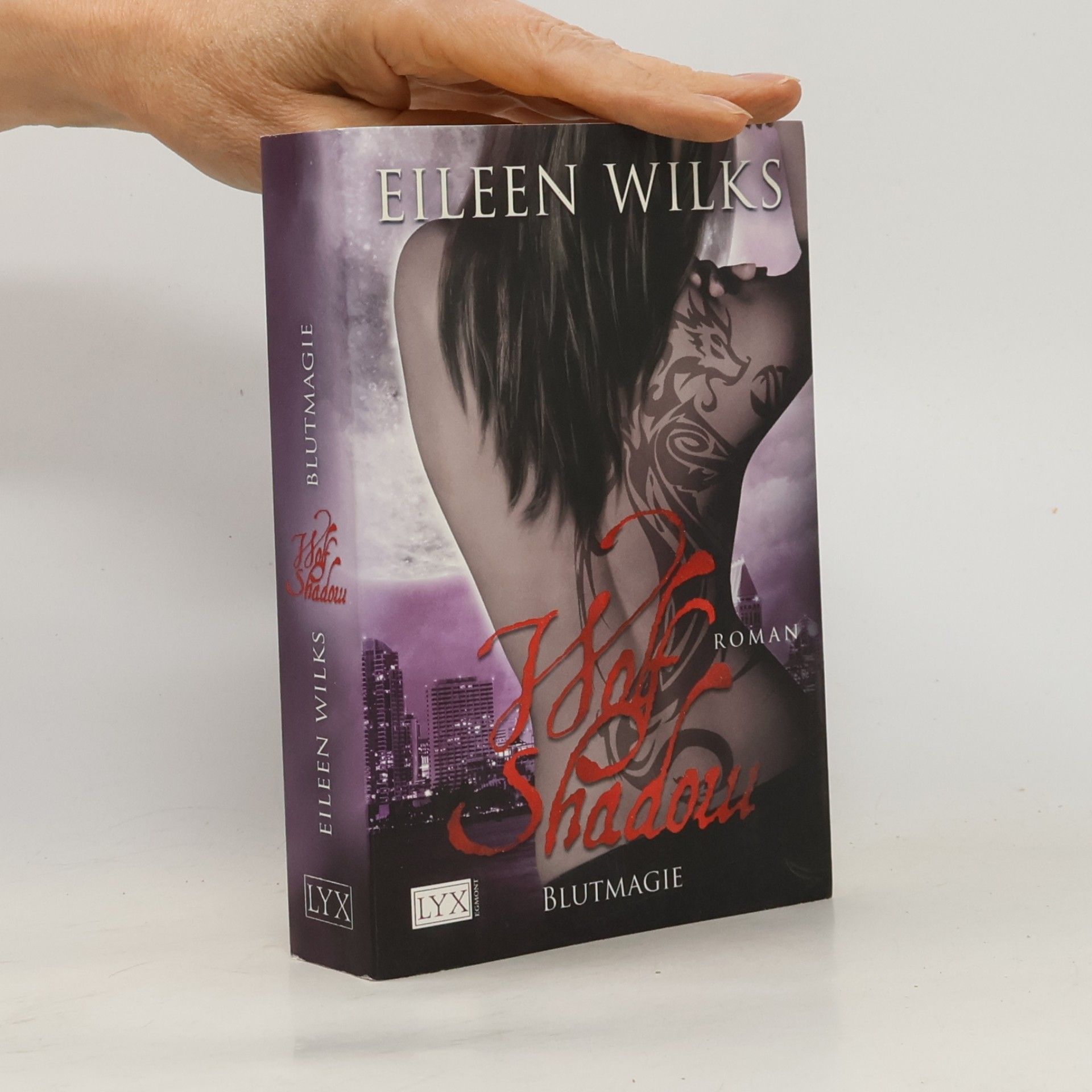 Eileen Wilks Wolf Shadow 6