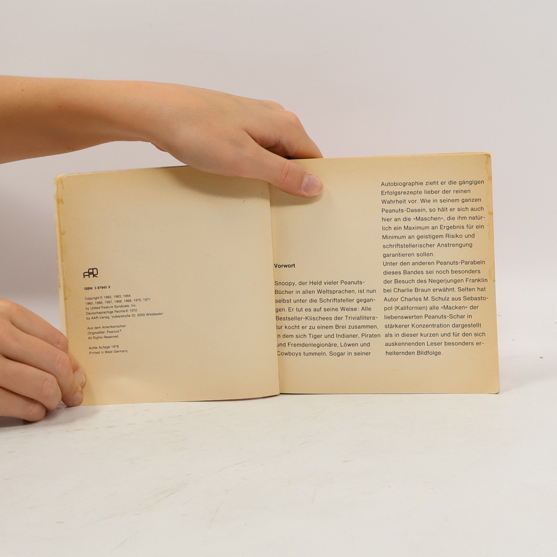Charles M. Schulz Snoopy schreibt ein Buch