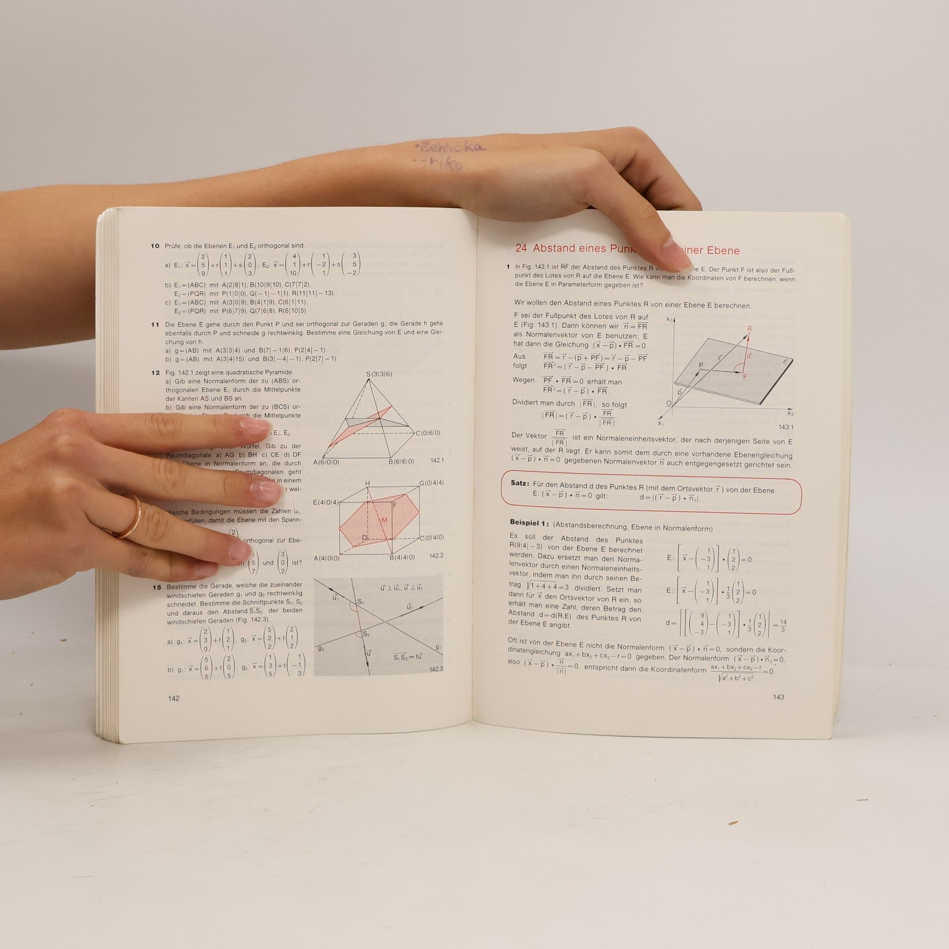 August Schmid LS Analytische Geometrie