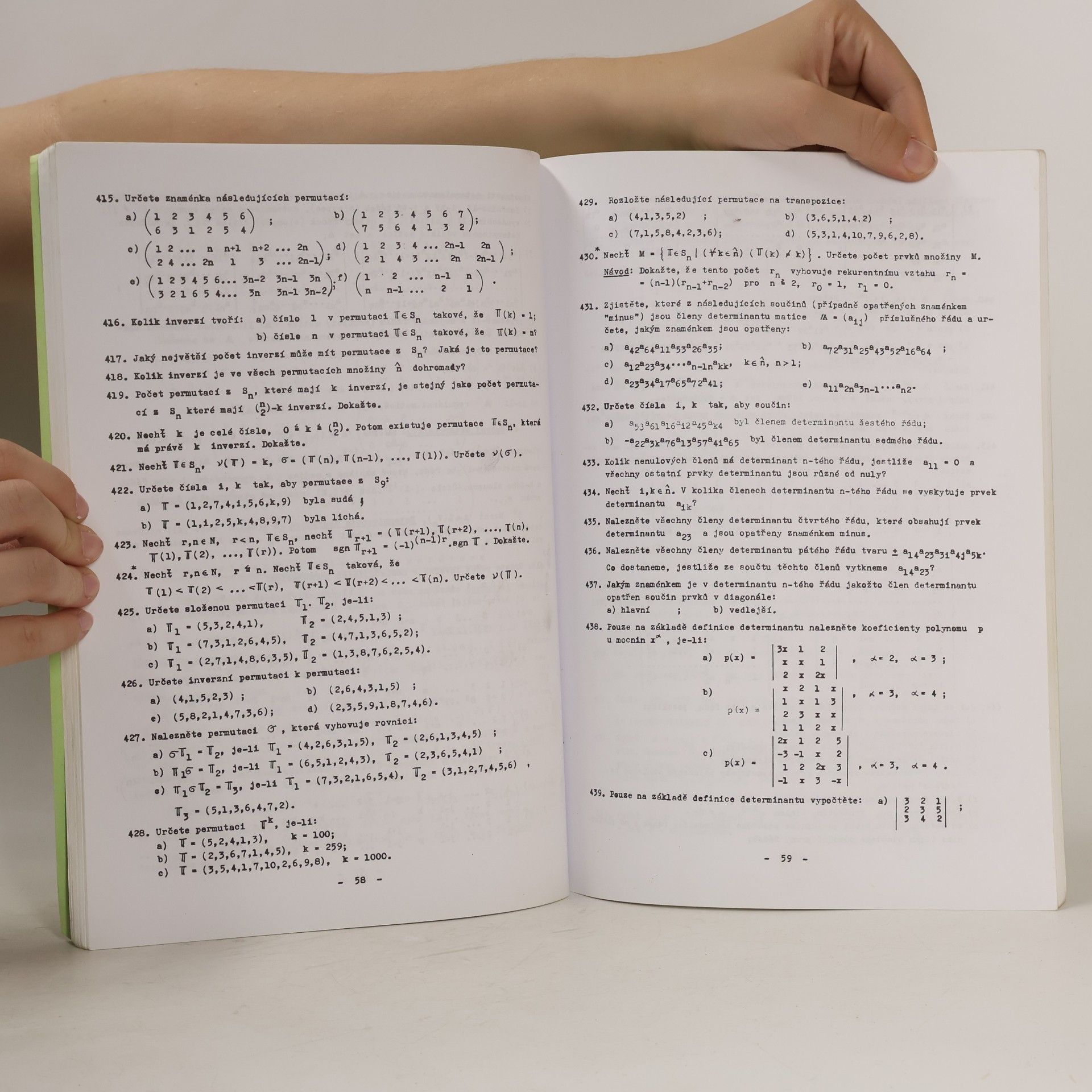 Jiří Pytlíček Cvičení z algebry a geometrie
