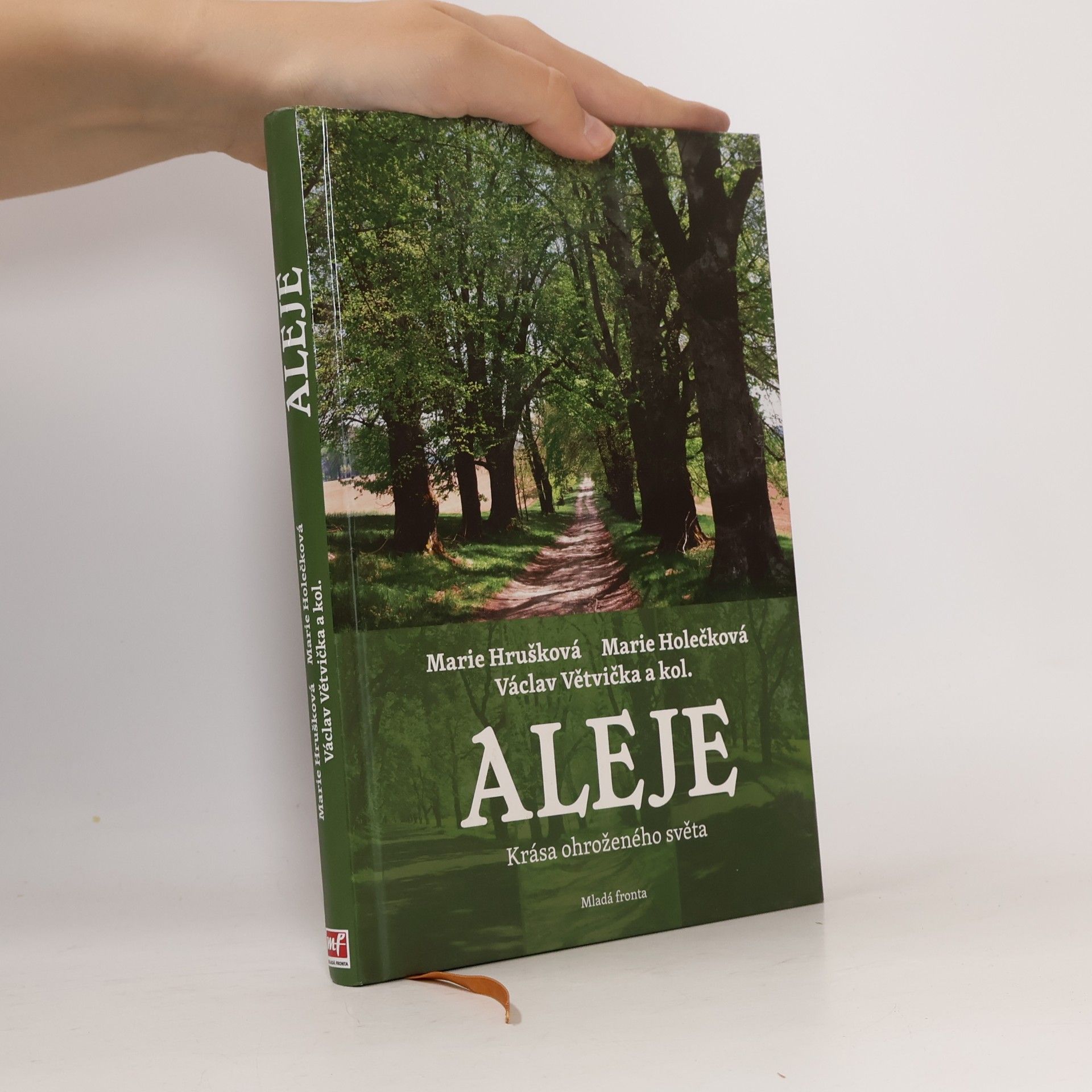 Václav Větvička Aleje: Krása ohroženého světa