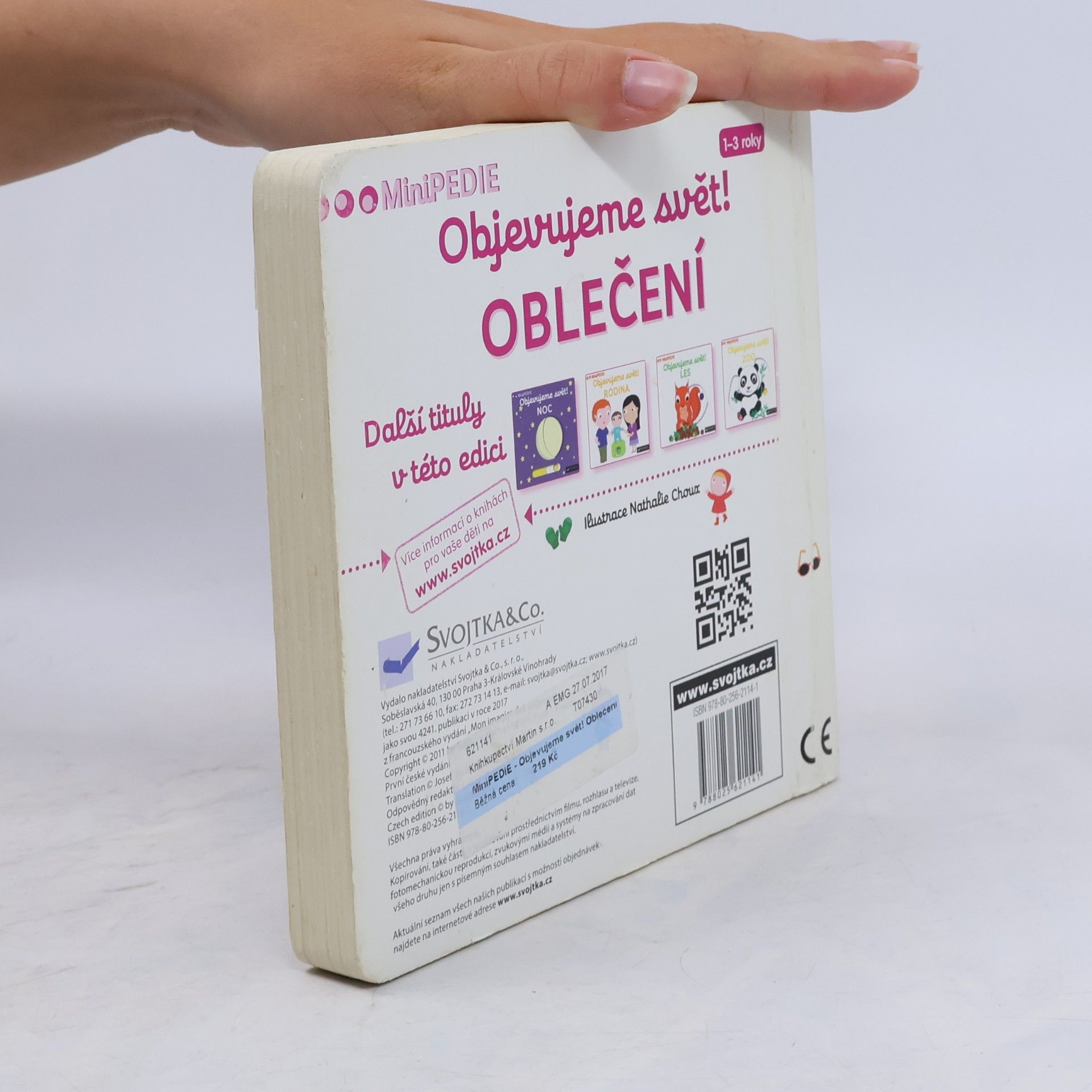 Nathalie Choux Objevujeme svět! Oblečení