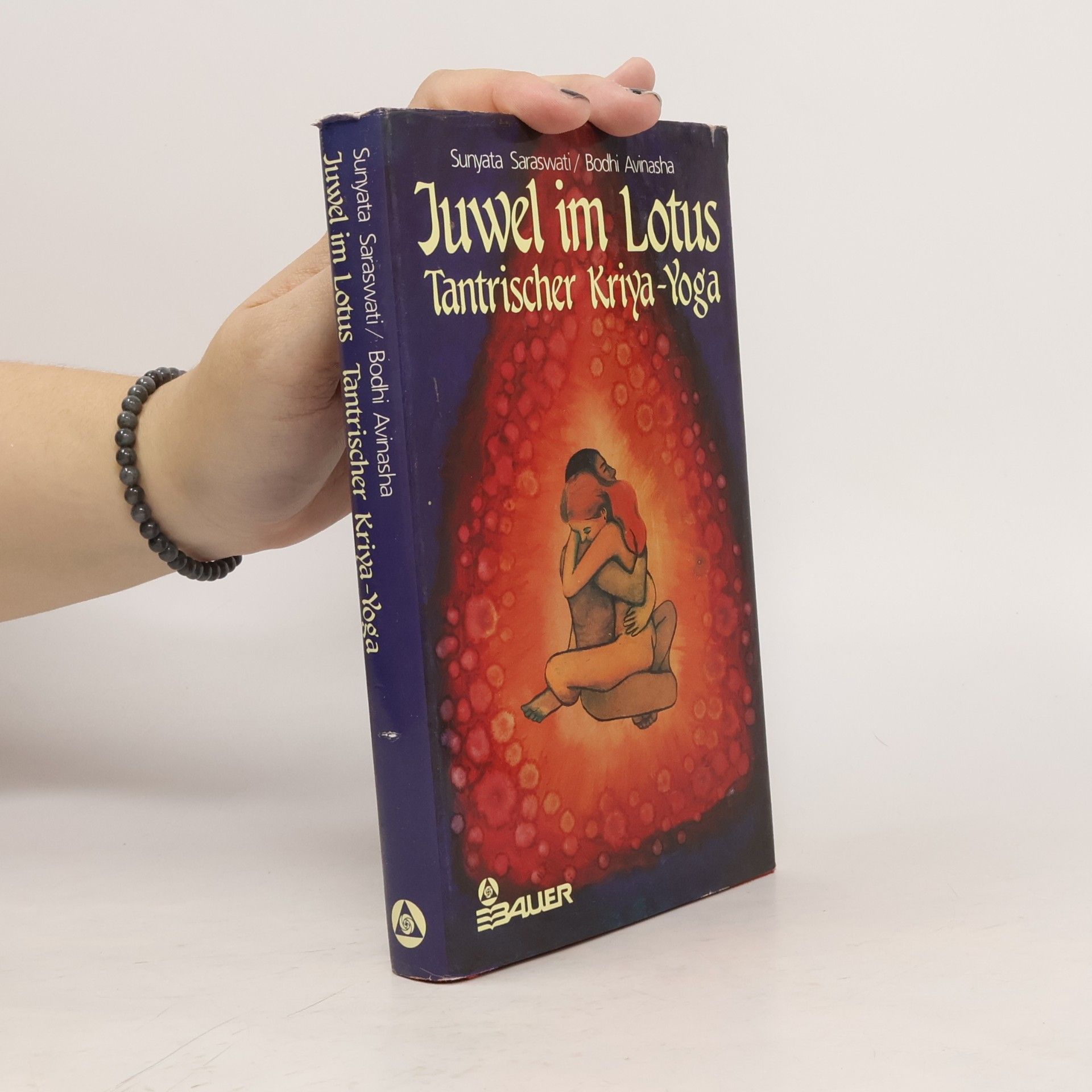Sunyata Saraswati Juwel im Lotus Tantrischer Kriya-Yoga