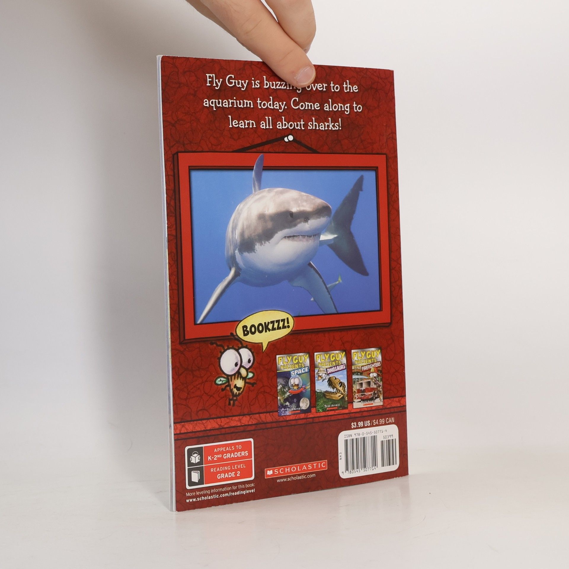 Tedd Arnold Scholastic Reader - 2: Fly Guy Presents: Sharks