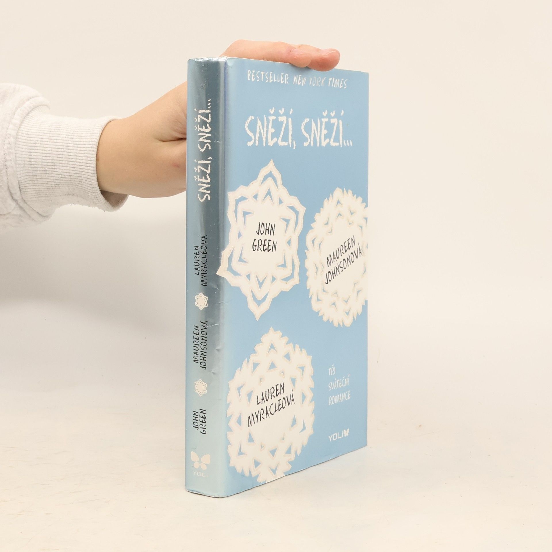 John Green Sněží, sněží... Tři sváteční romance
