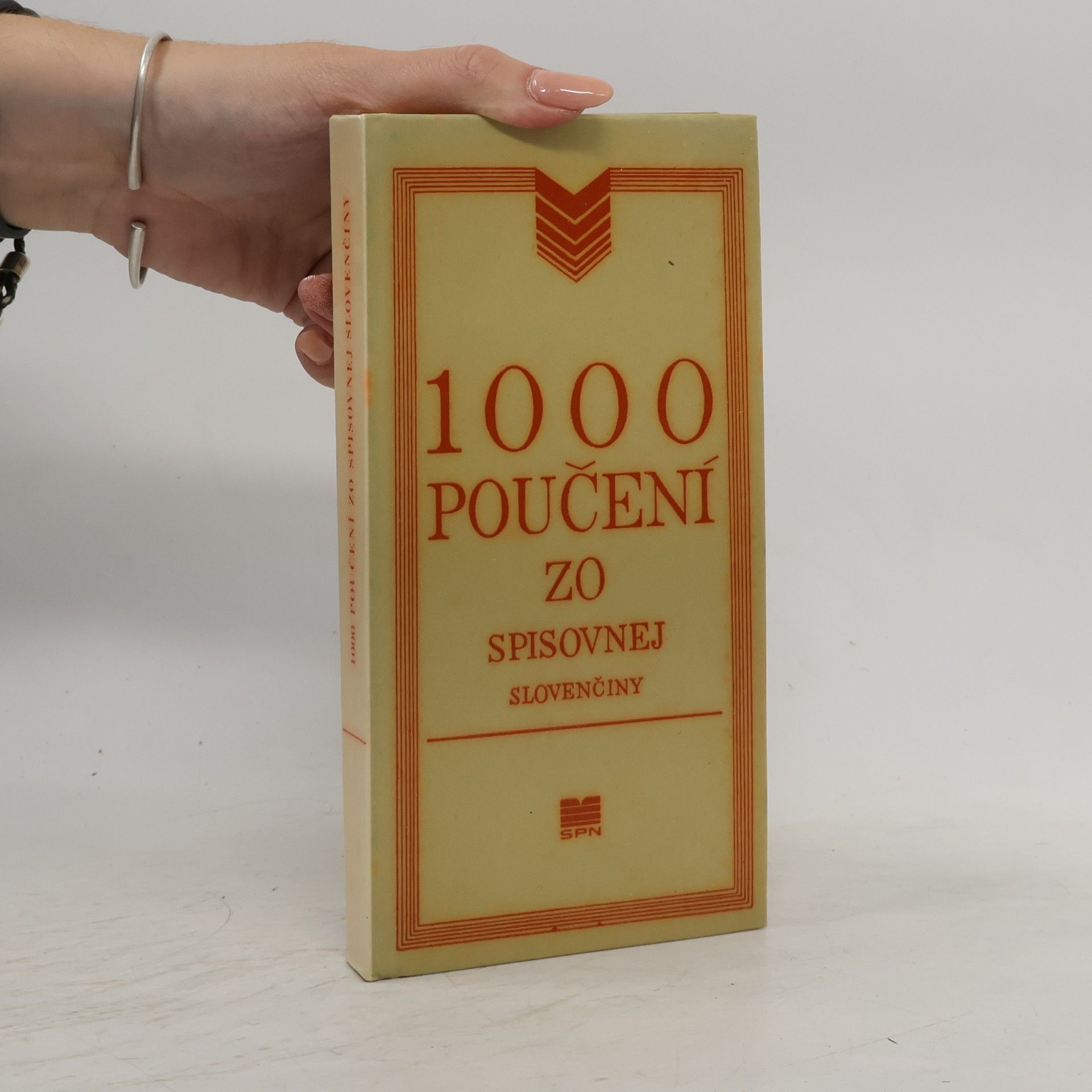 Autorenkollektiv 1000 poučení zo spisovnej slovenčiny