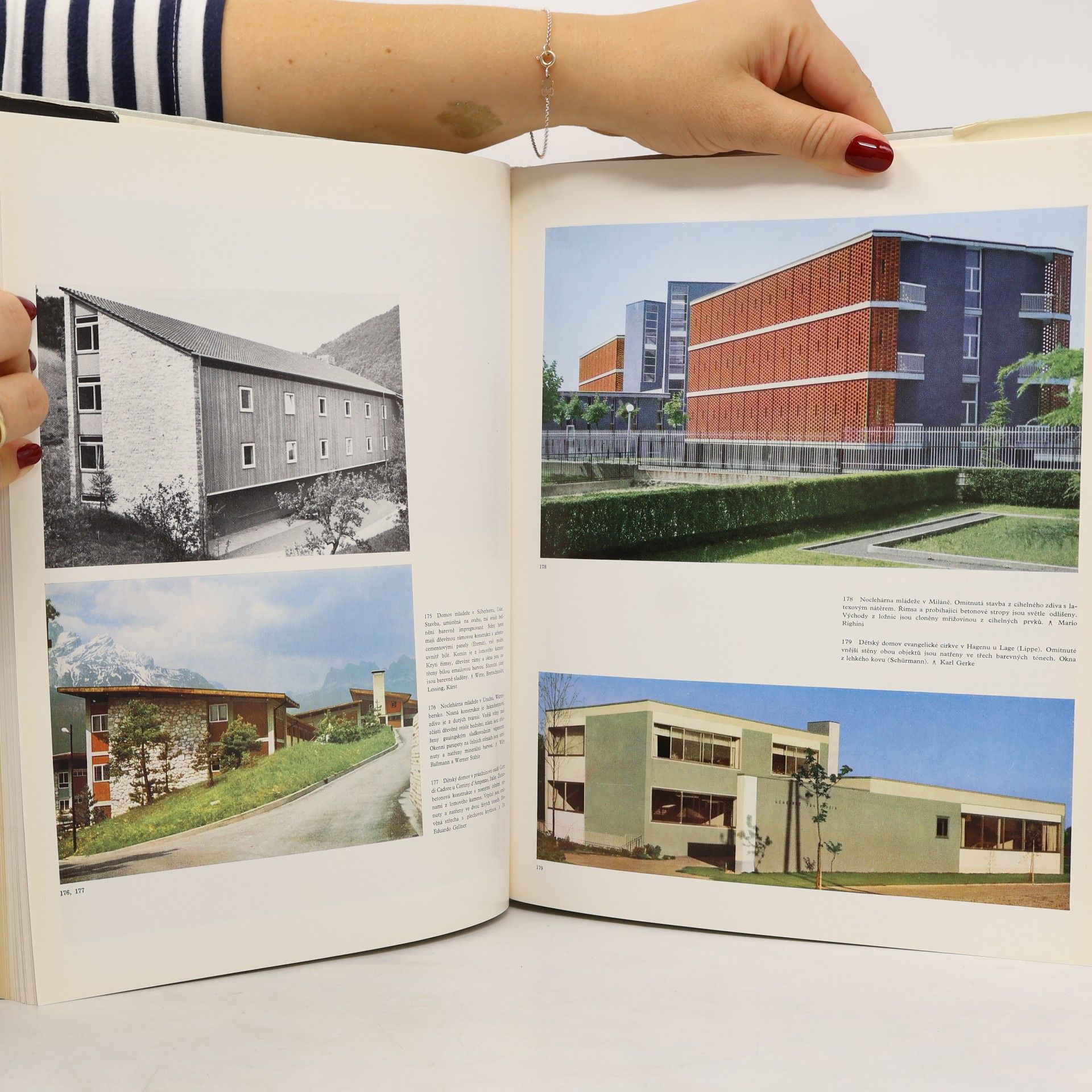 Konrad Gatz Barevnost v architektuře