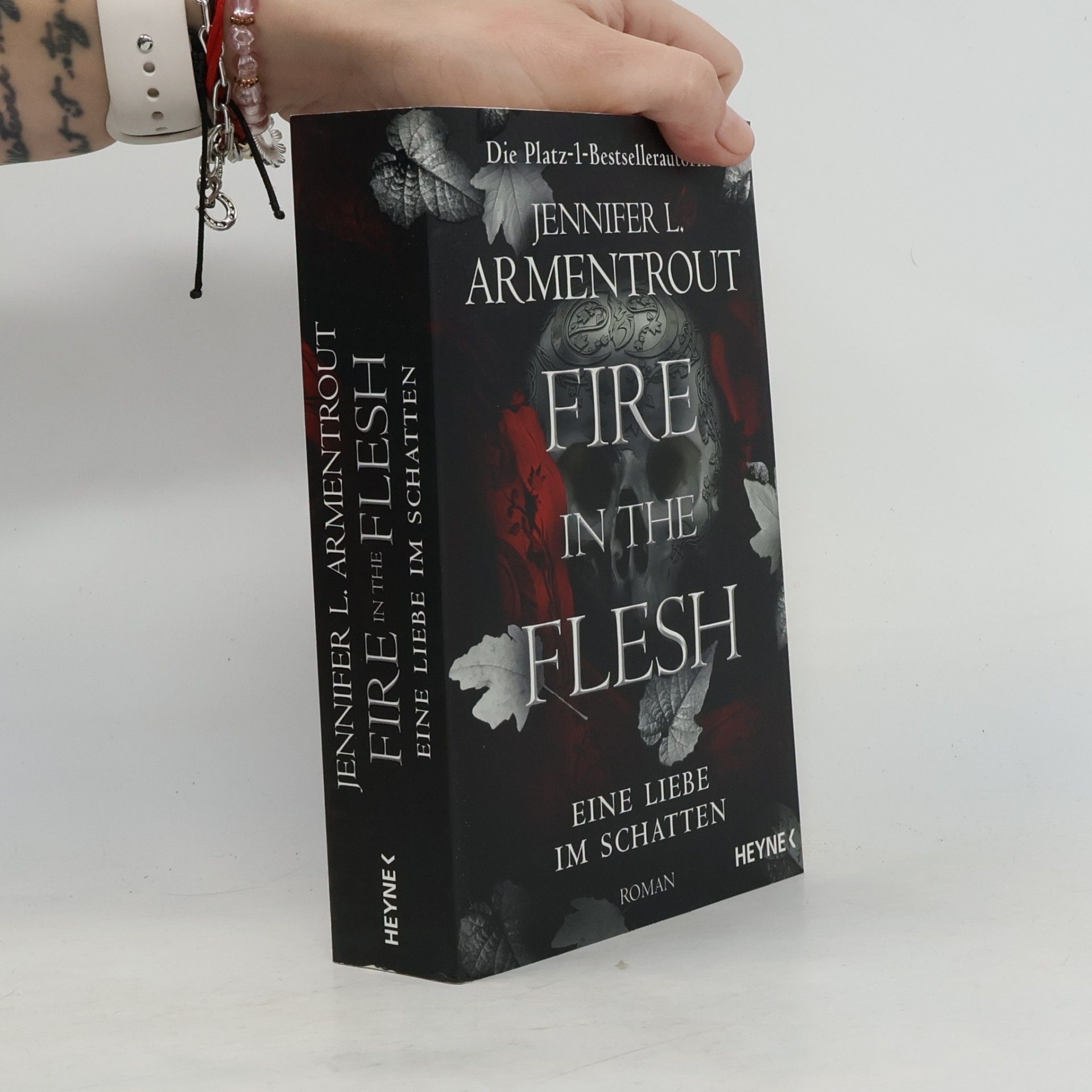Jennifer L. Armentrout Fire in the Flesh – Eine Liebe im Schatten. Roman