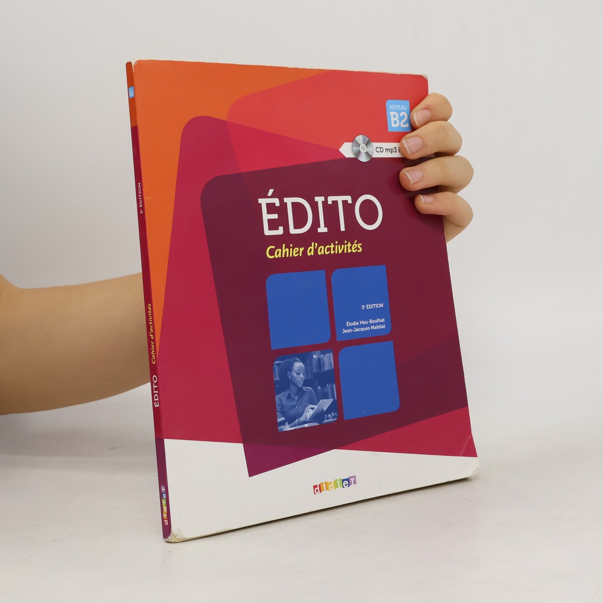 AA.VV. Édito. Cahier d'activités