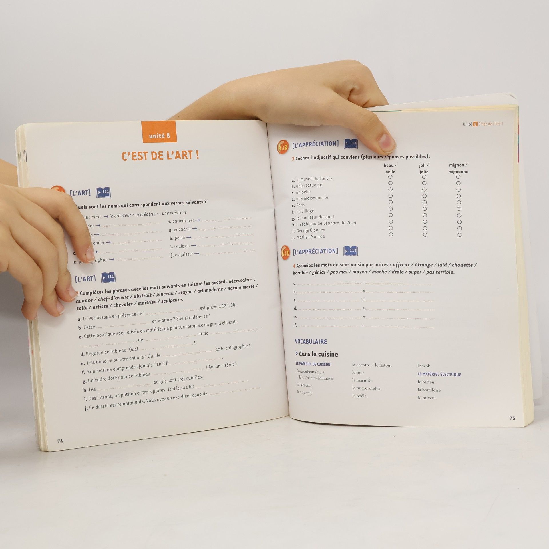 AA.VV. Édito. Cahier d'activités