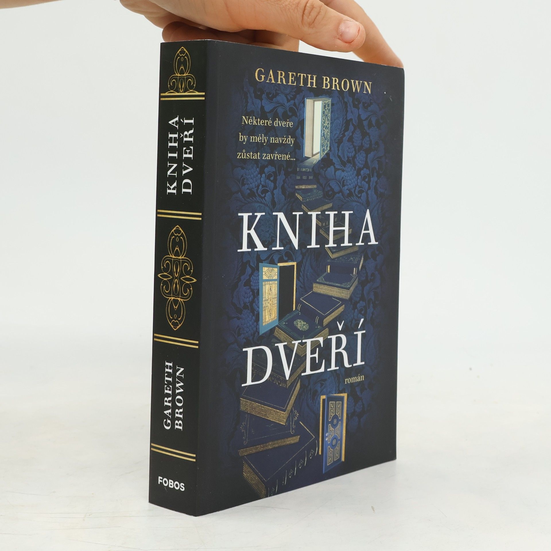 Gareth Brown Kniha dvěří