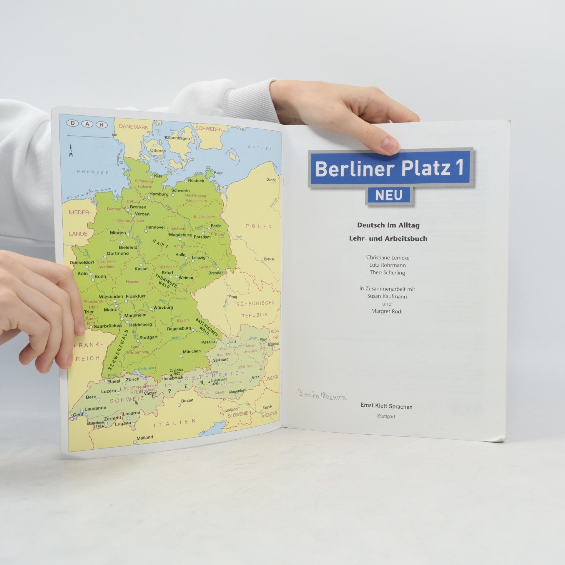 Kolektív autorov Deutsch im Alltag