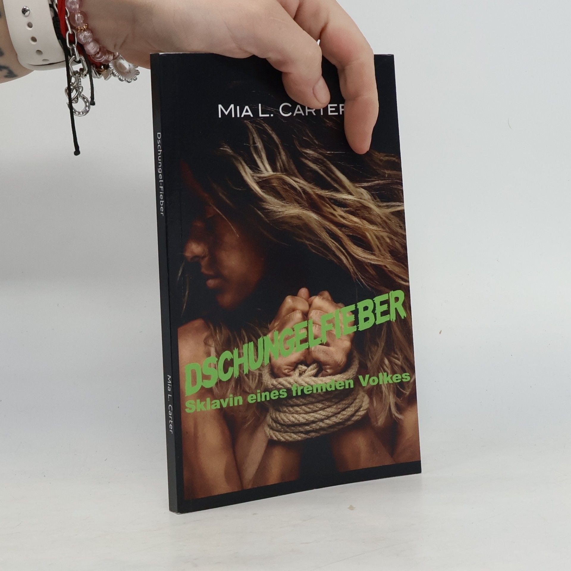 Carter, Mia L. Dschungel-Fieber: Sklavin eines fremden Volkes