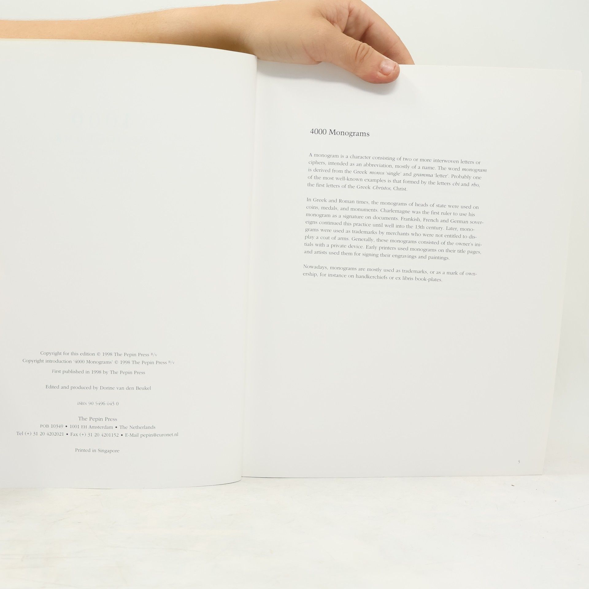 Dorine van den Beukel Pepin Press Design Books: 4000 Monograms