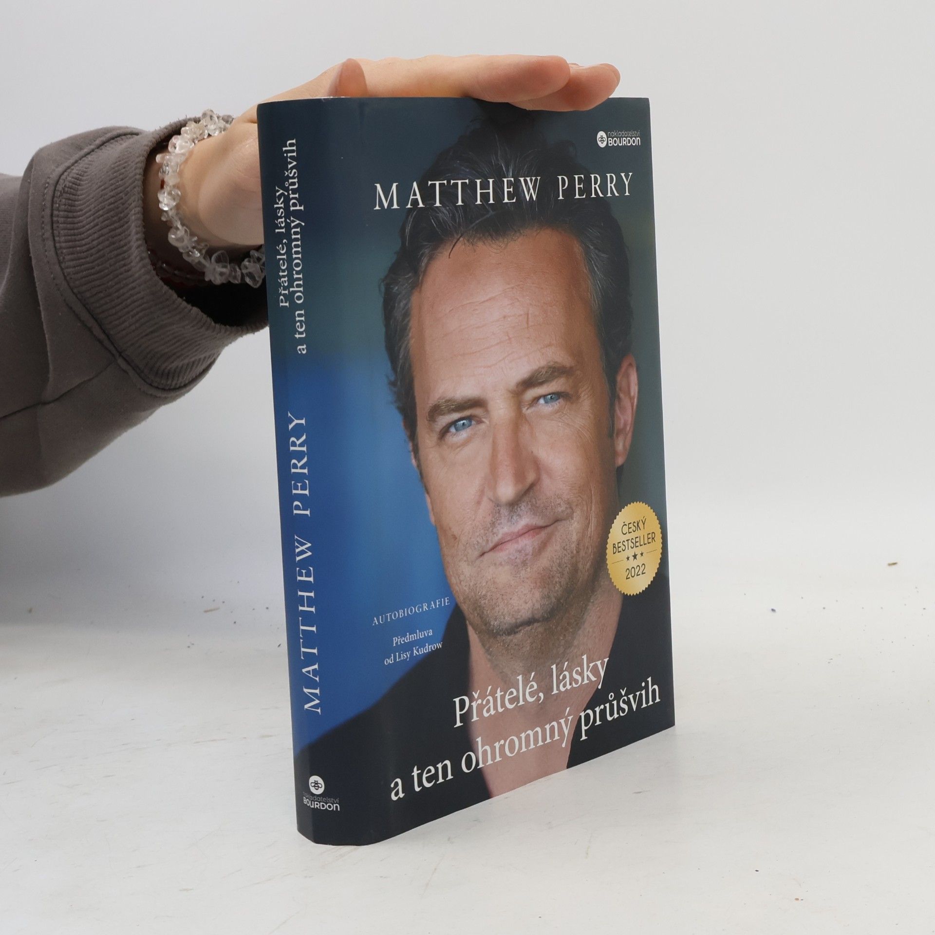 Matthew Perry Přátelé, lásky a ten ohromný průšvih
