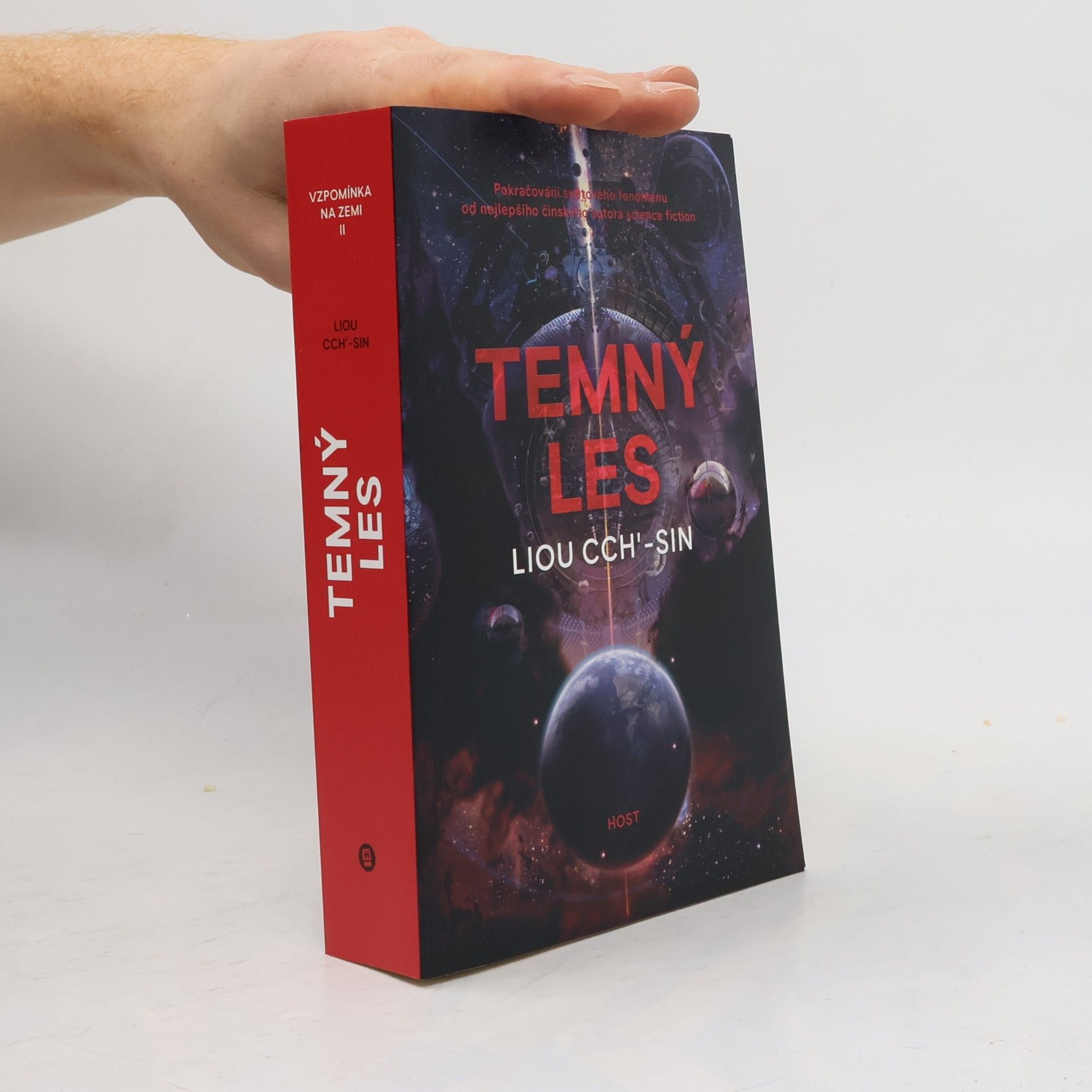 Temný les
