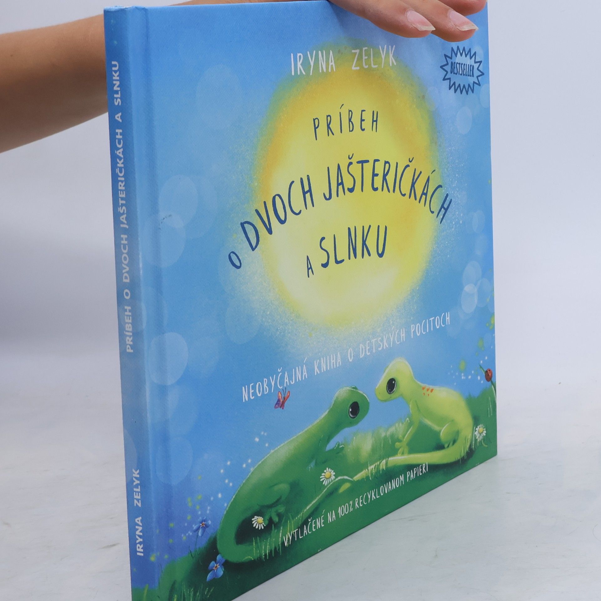 Iryna Zelyk Príbeh o dvoch jašteričkách a slnku