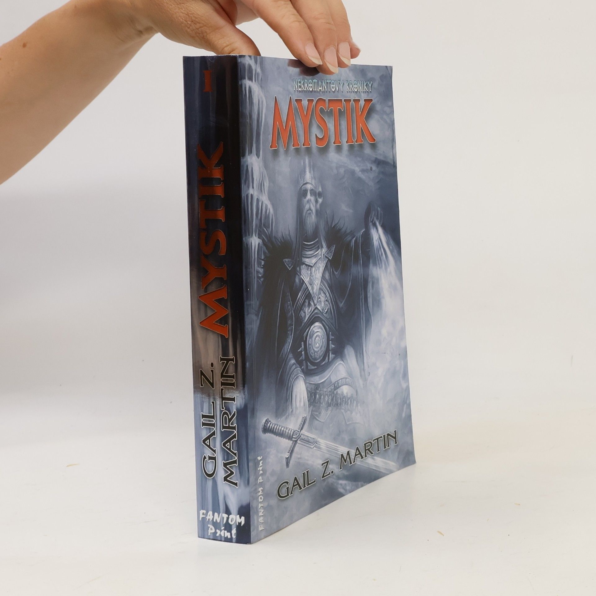Gail Z. Martin Mystik. Nekromantovy kroniky
