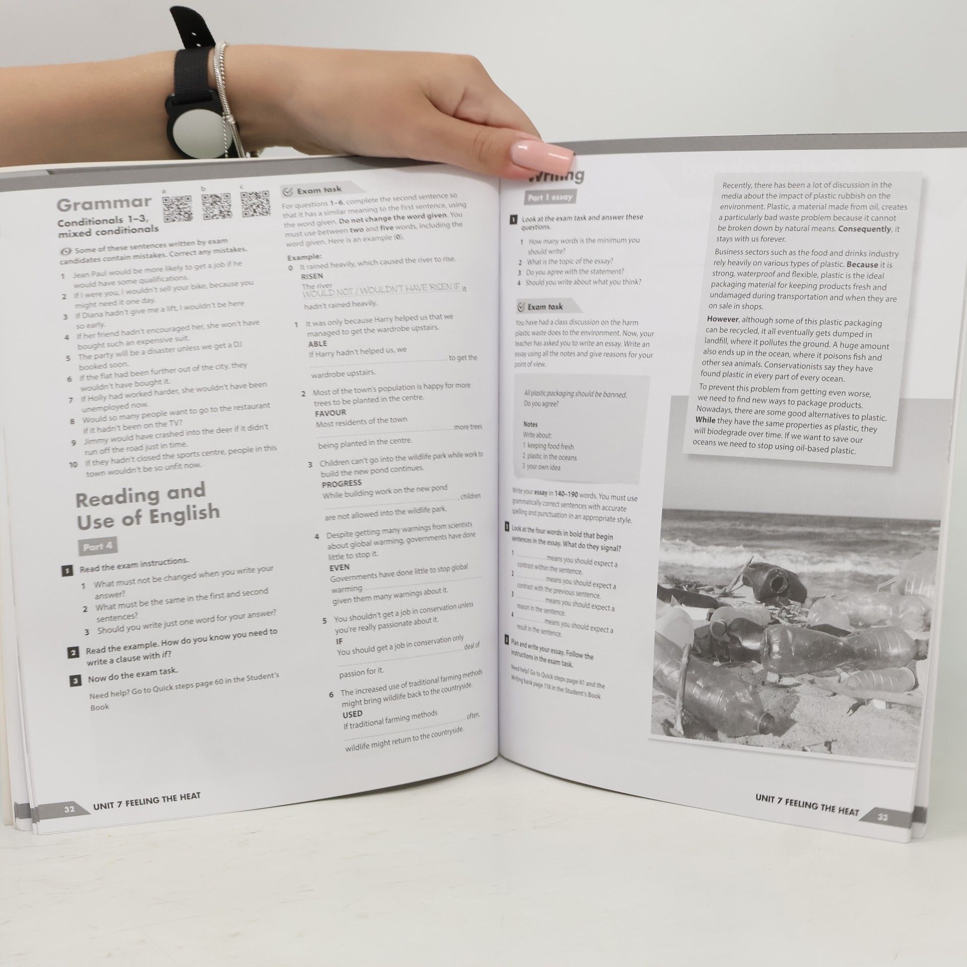 Frances Treloar Compact First B2 Workbook with answers, 3rd
