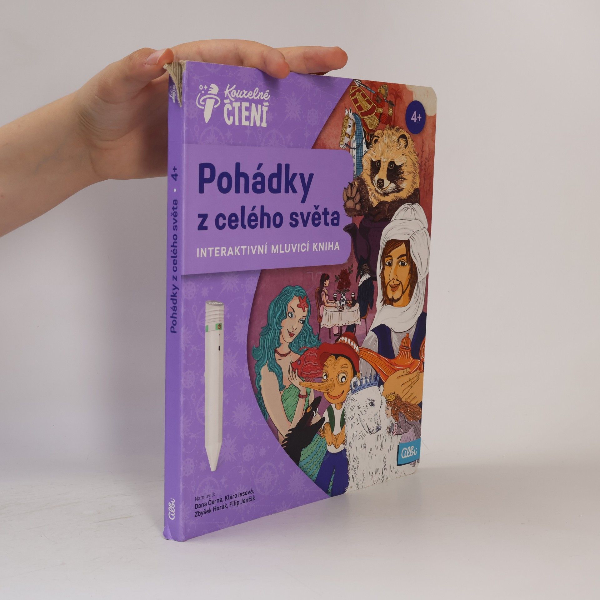 kolektiv Pohádky z celého světa : interaktivní mluvicí kniha