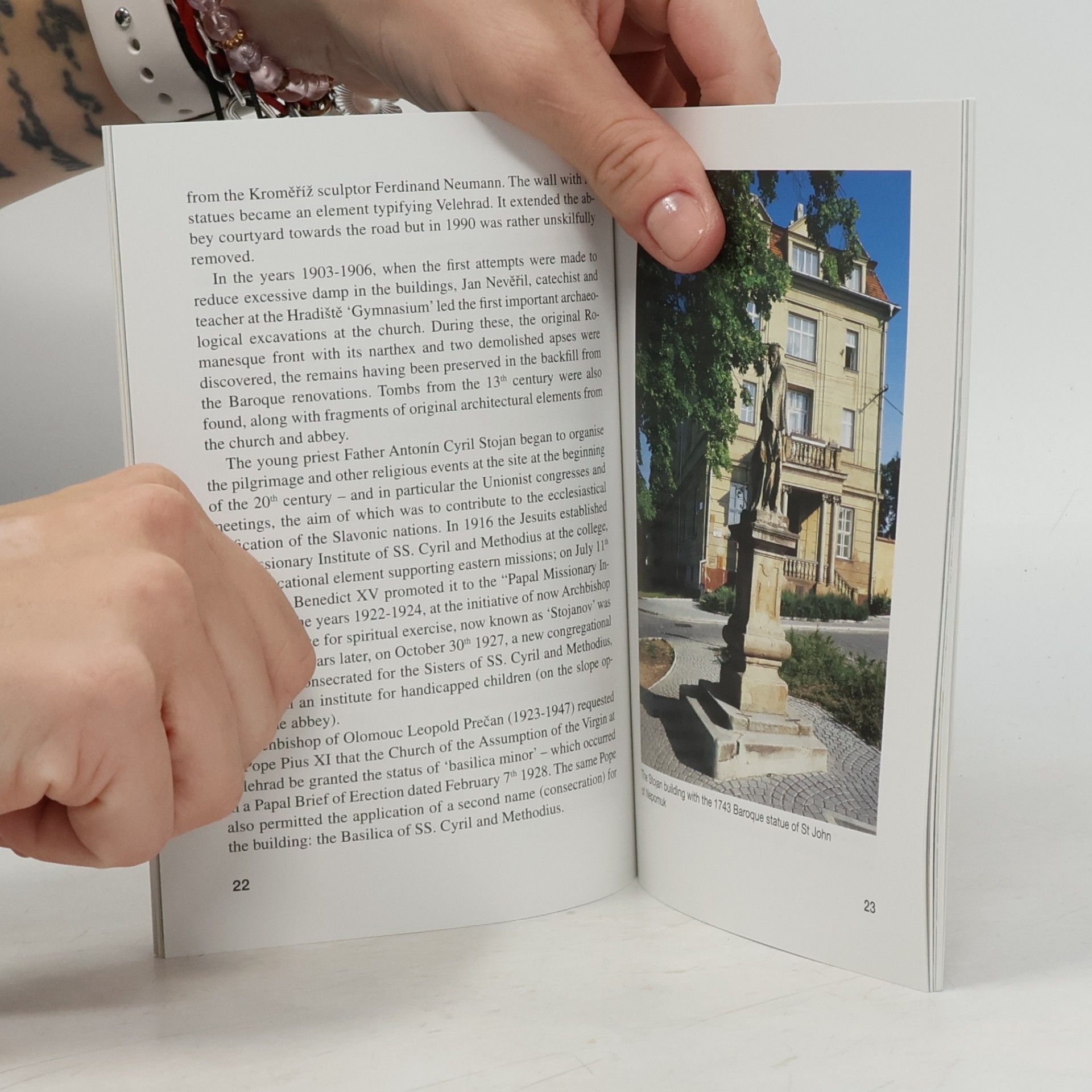 Miloslav Pojsl Guide-Book to Velehrad