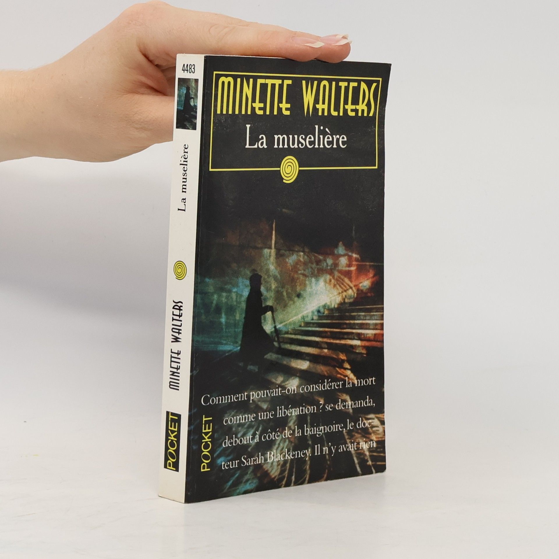 Minette Walter Pocket: La Muselière