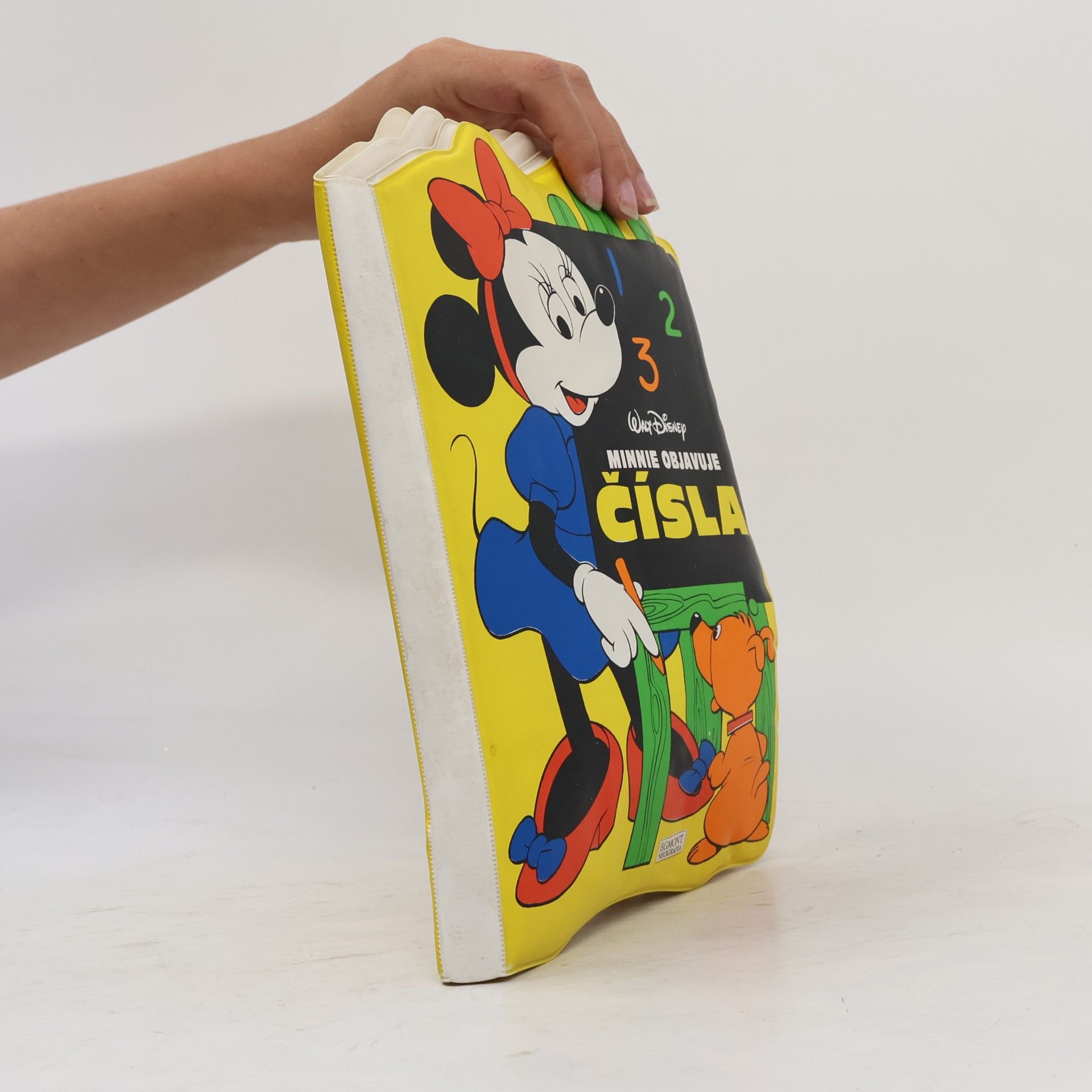 Walt Disney MINNIE OBJAVUJE ČÍSLA