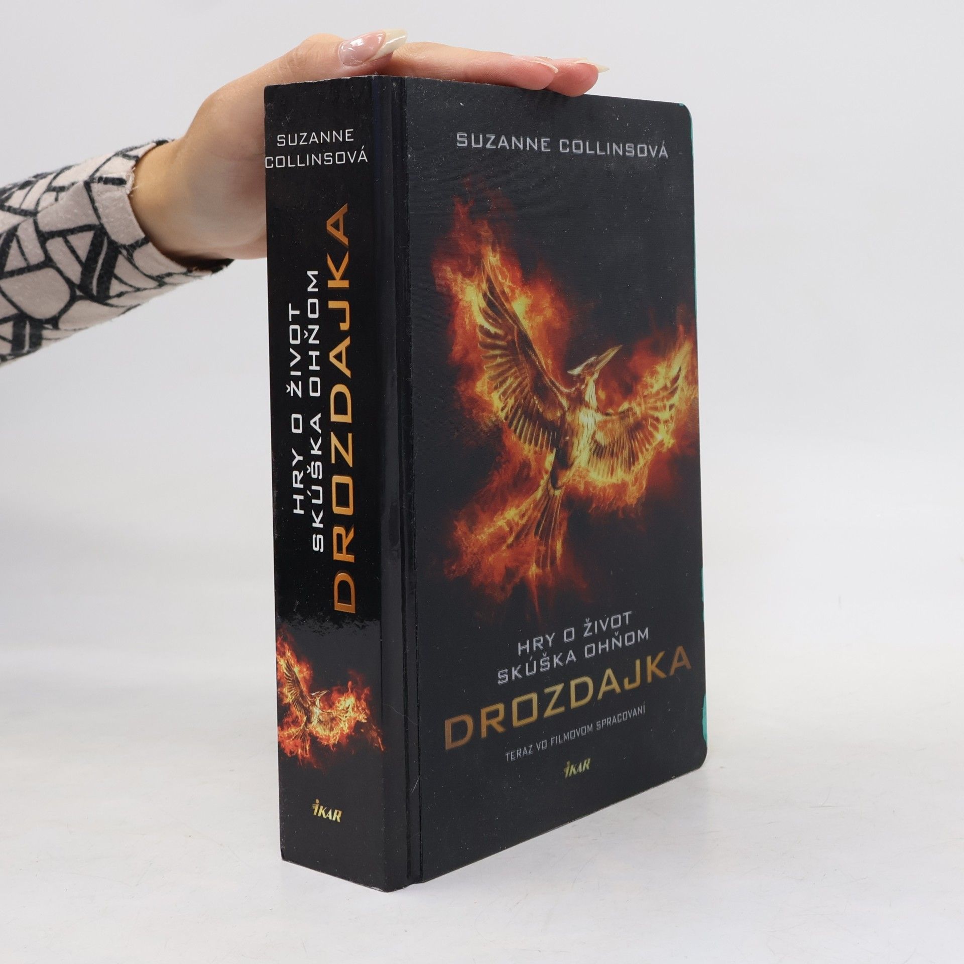 Suzanne Collins Hry o život. Skúška ohňom. Drozdajka