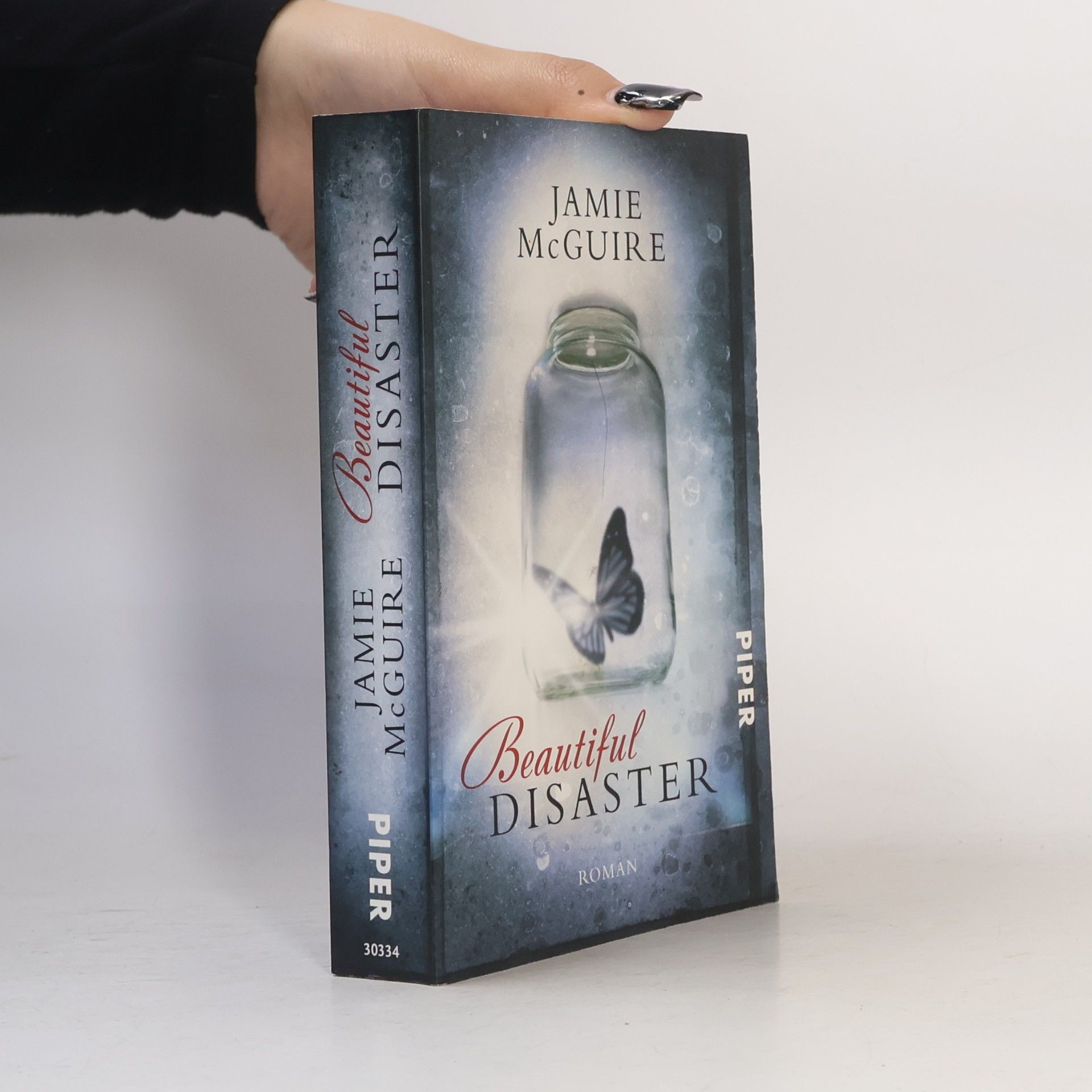 Jamie McGuire Beautiful Disaster