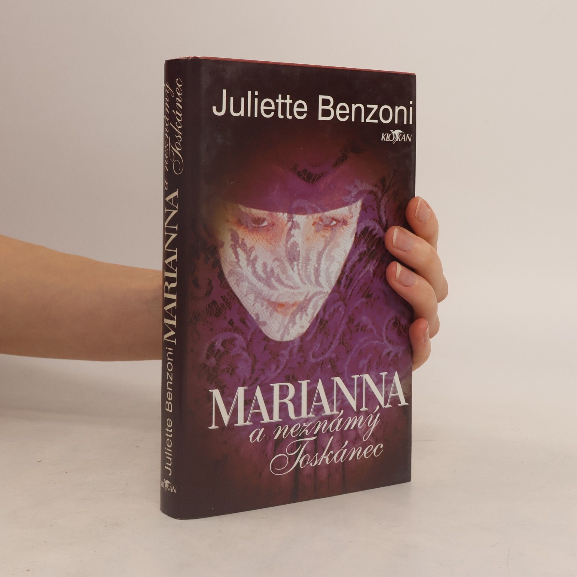 Juliette Benzoni Marianna a neznámý Toskánec